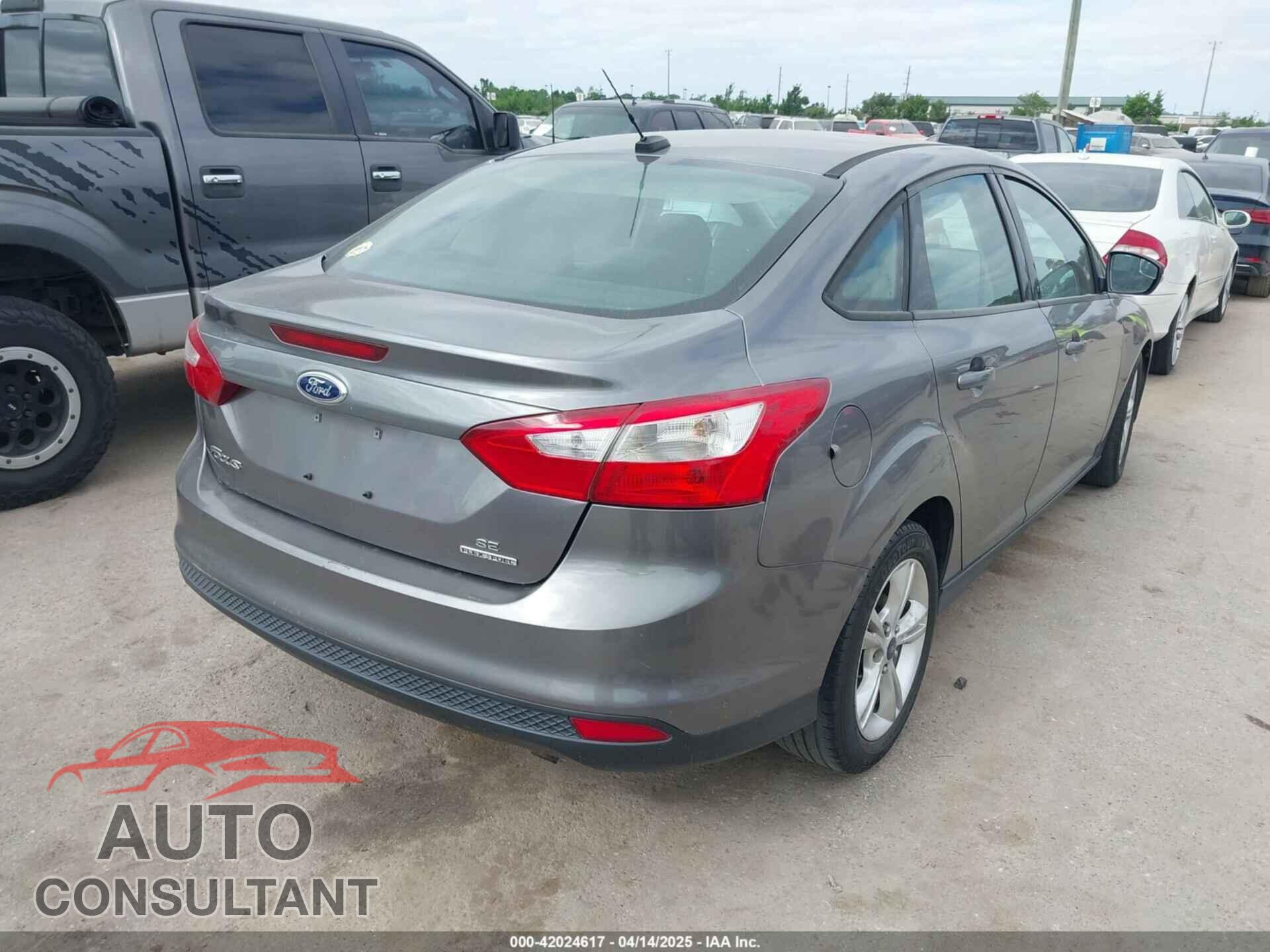 FORD FOCUS 2014 - 1FADP3F27EL139920