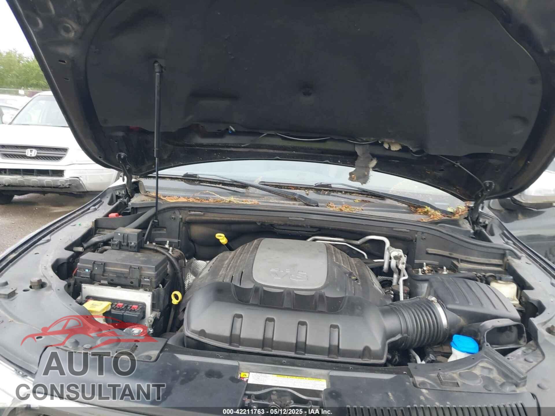 DODGE DURANGO 2012 - 1C4SDJET8CC116894