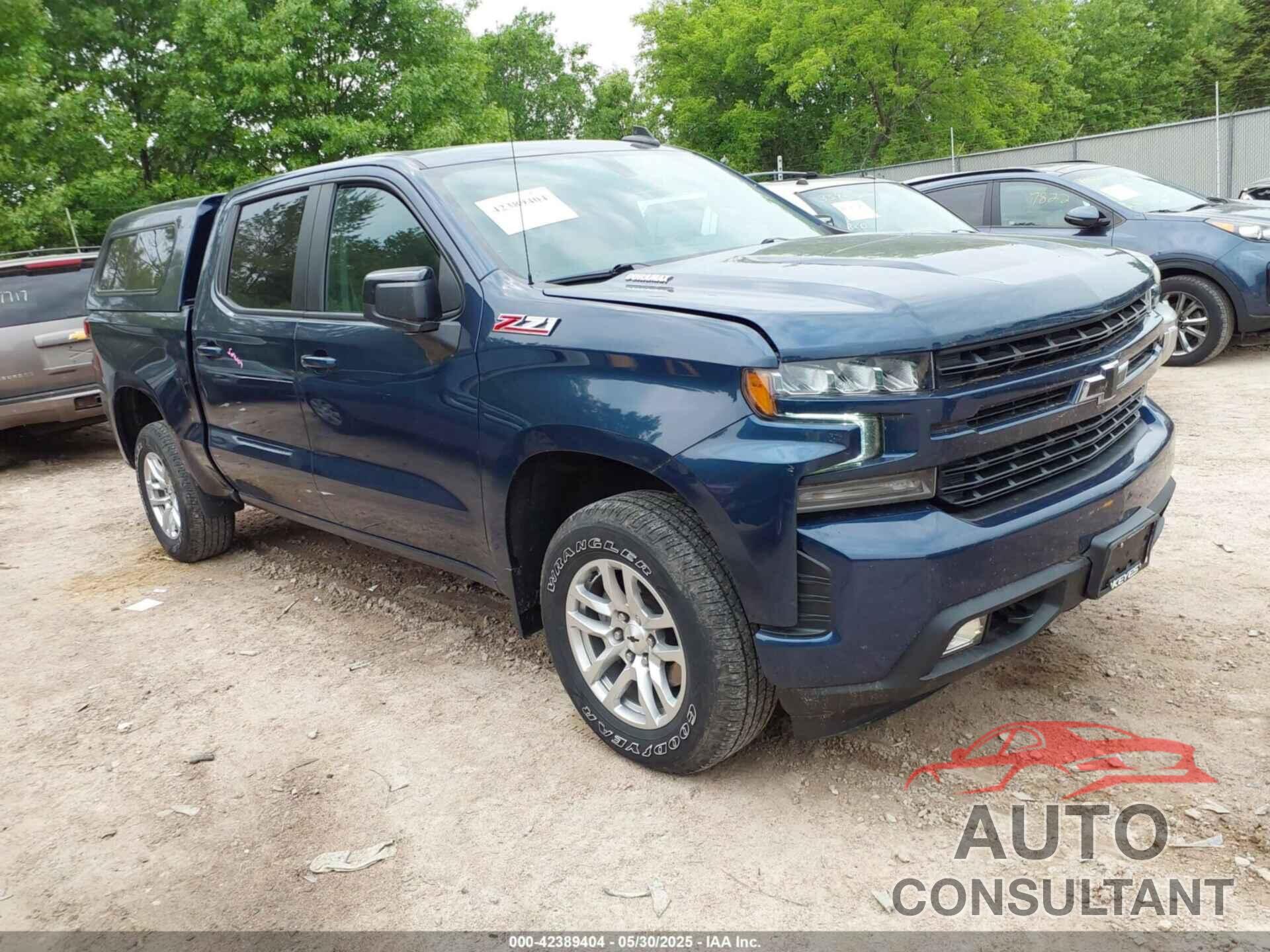 CHEVROLET SILVERADO 1500 2021 - 1GCUYEET1MZ355223