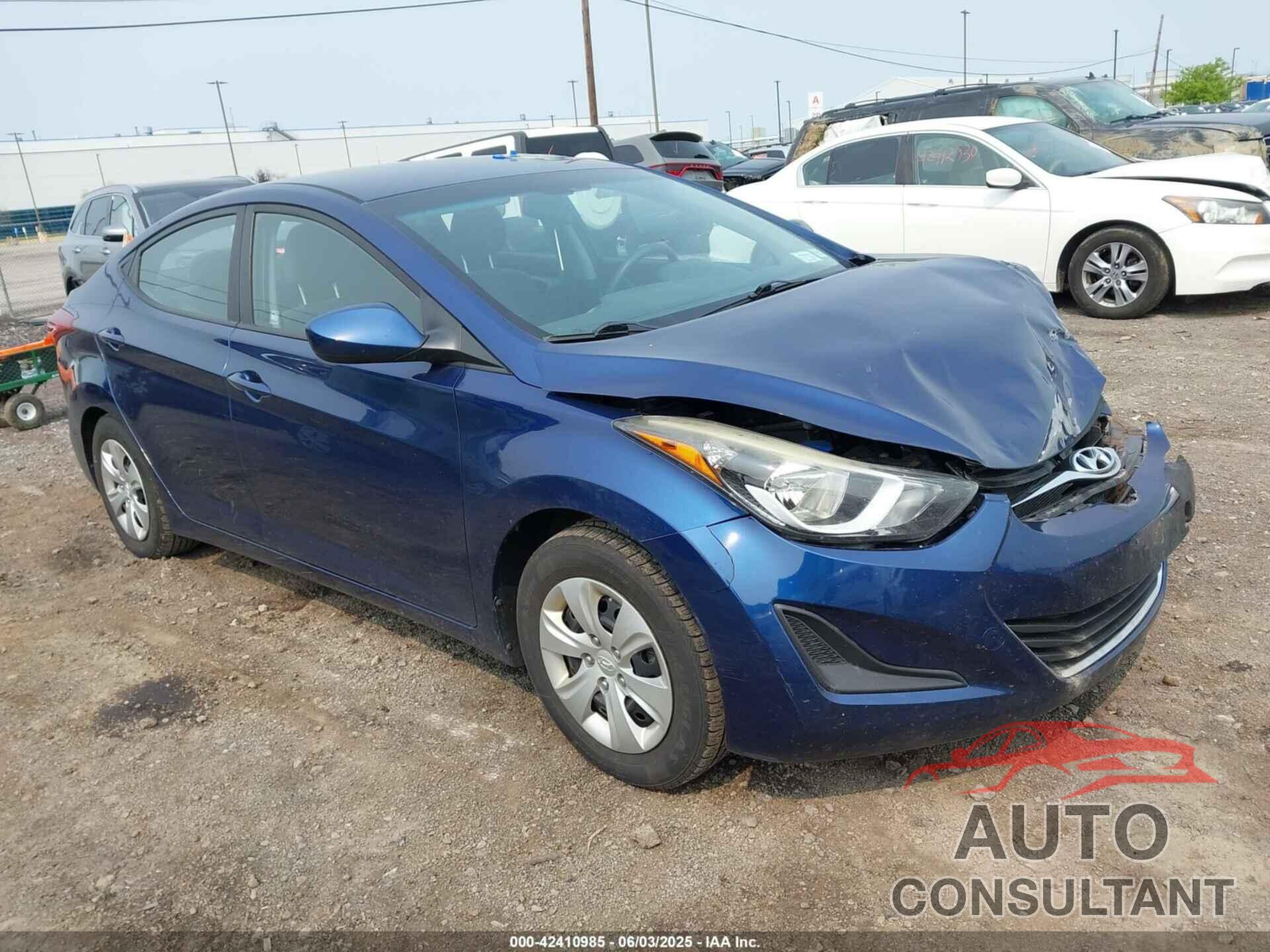 HYUNDAI ELANTRA 2016 - 5NPDH4AE5GH749627