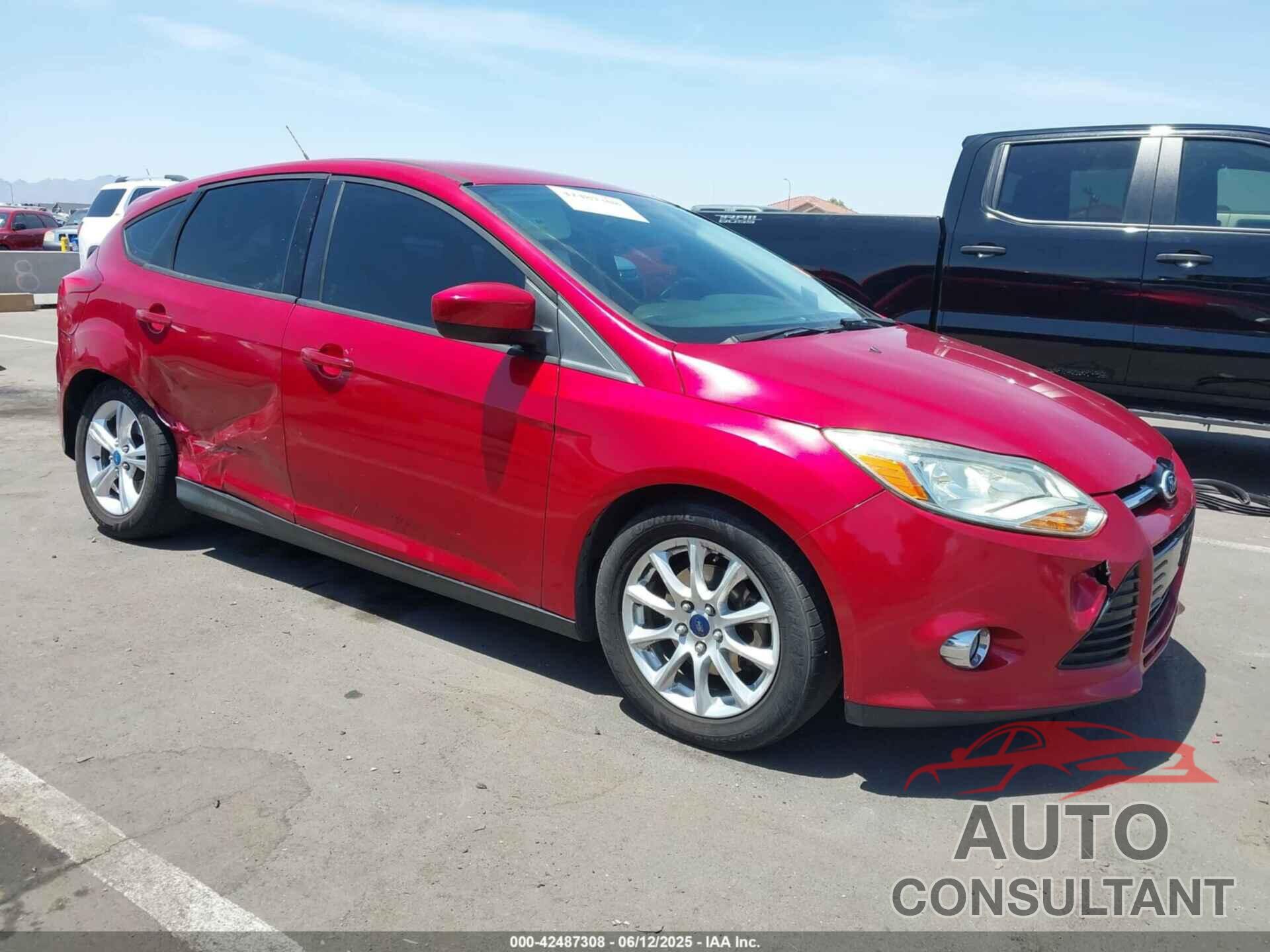 FORD FOCUS 2012 - 1FAHP3K27CL477600