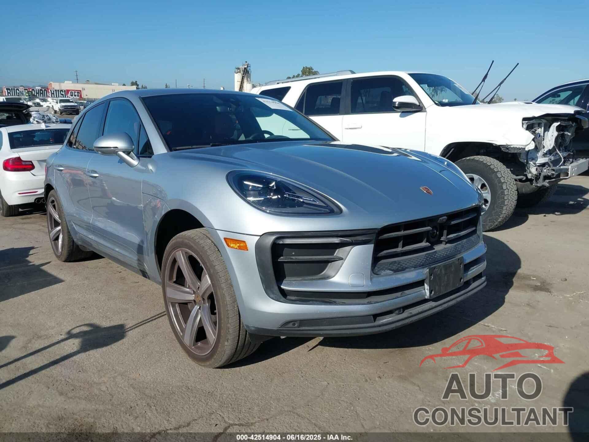 PORSCHE MACAN 2023 - WP1AA2A54PLB05252