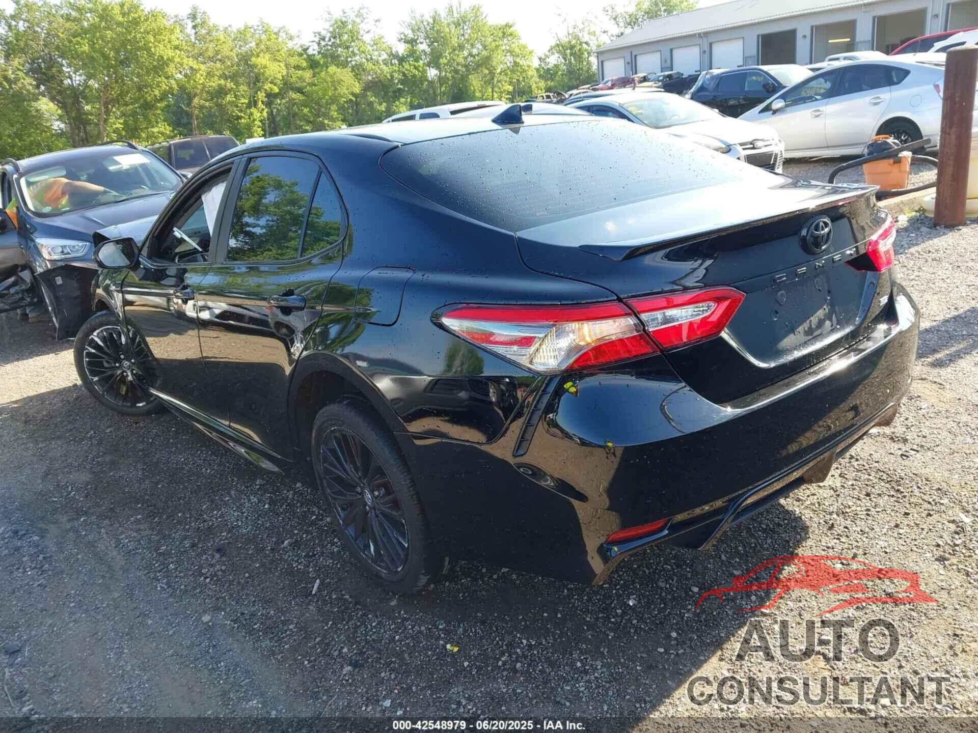 TOYOTA CAMRY 2019 - 4T1B11HK3KU275516