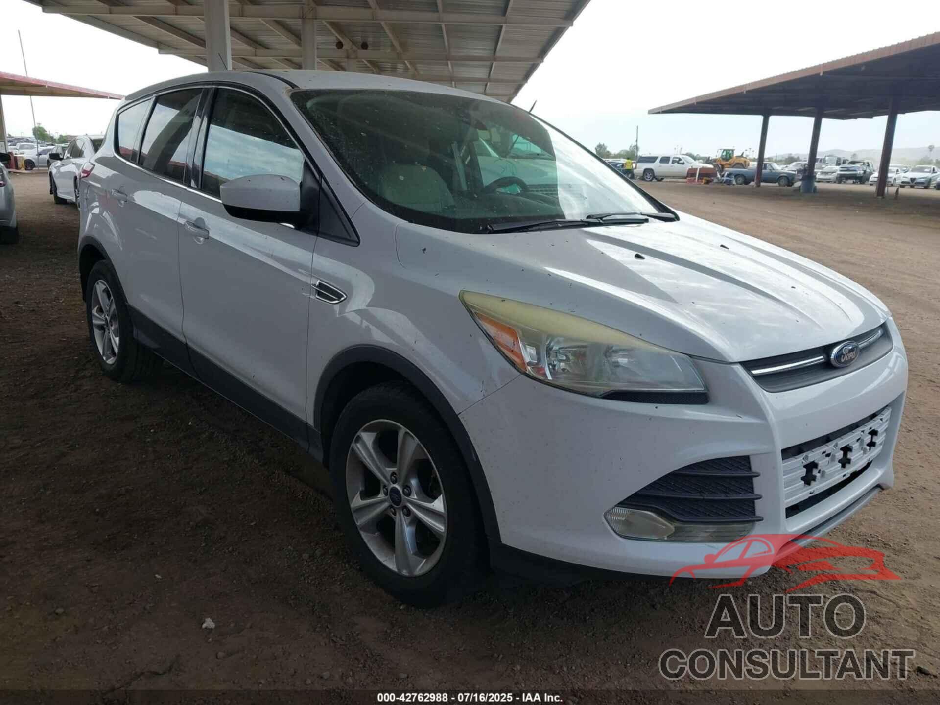 FORD ESCAPE 2015 - 1FMCU9GX6FUC25609