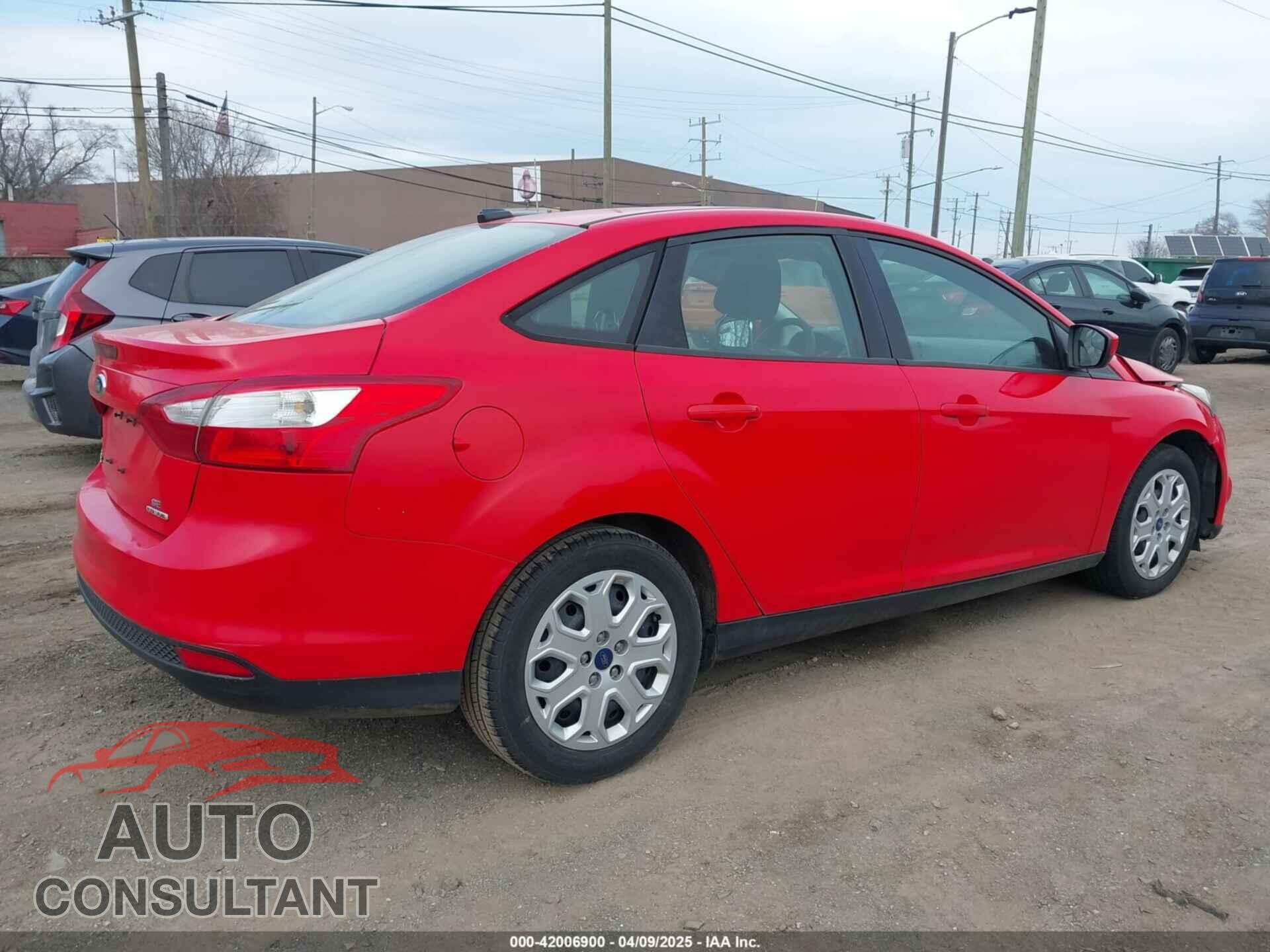 FORD FOCUS 2012 - 1FAHP3F28CL376141