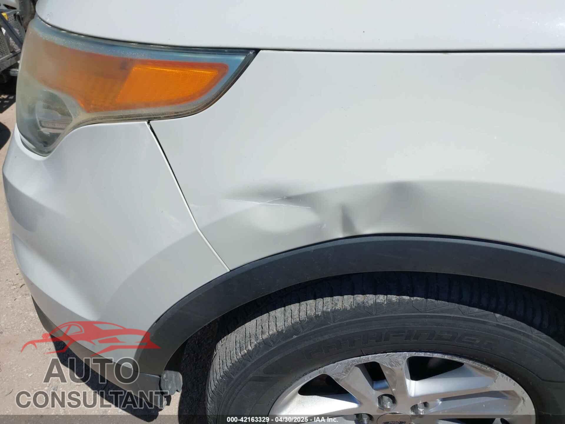 FORD EXPLORER 2011 - 1FMHK7D80BGA28456