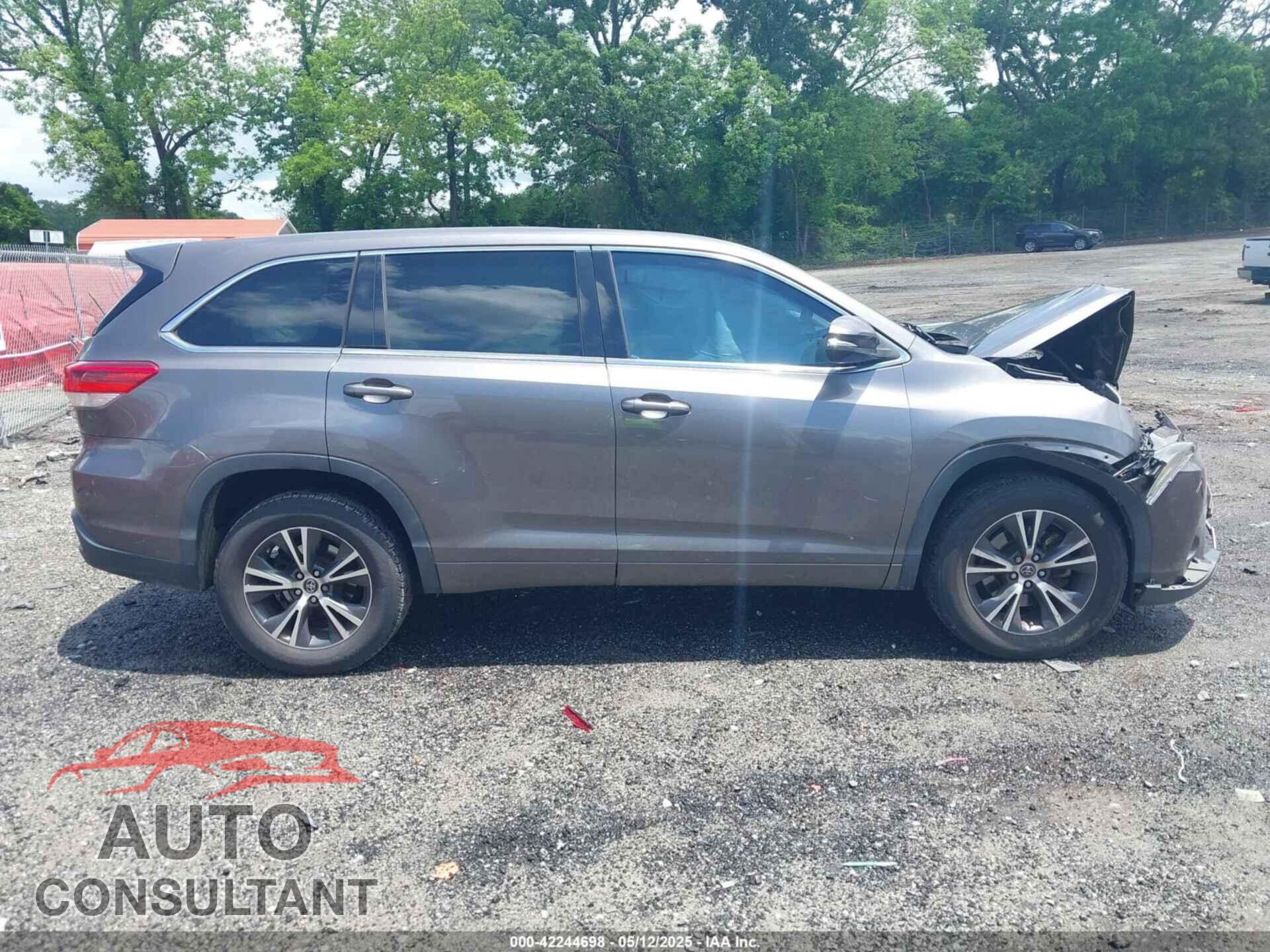 TOYOTA HIGHLANDER 2017 - 5TDZZRFH9HS220258