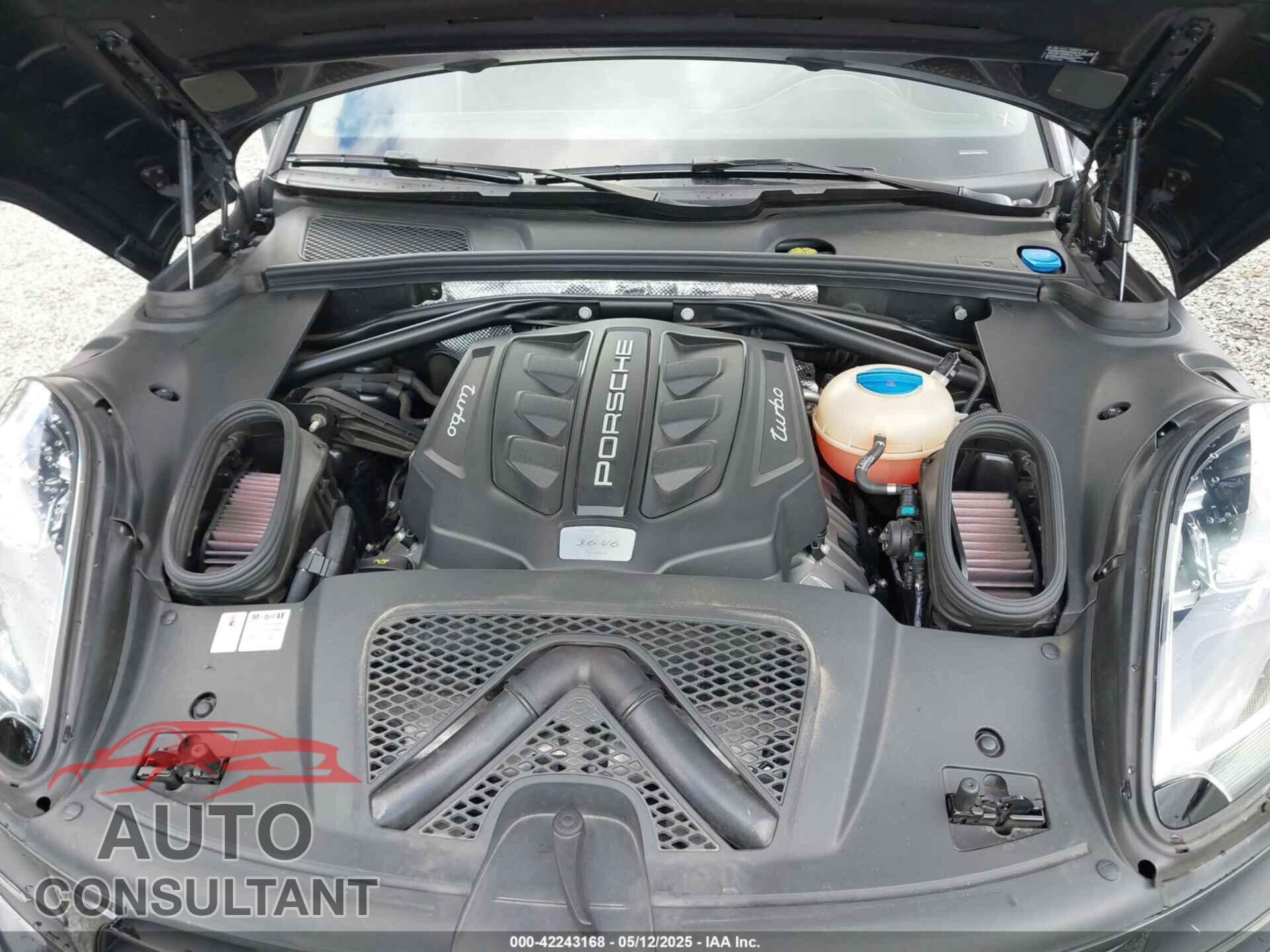 PORSCHE MACAN 2017 - WP1AF2A54HLB61081