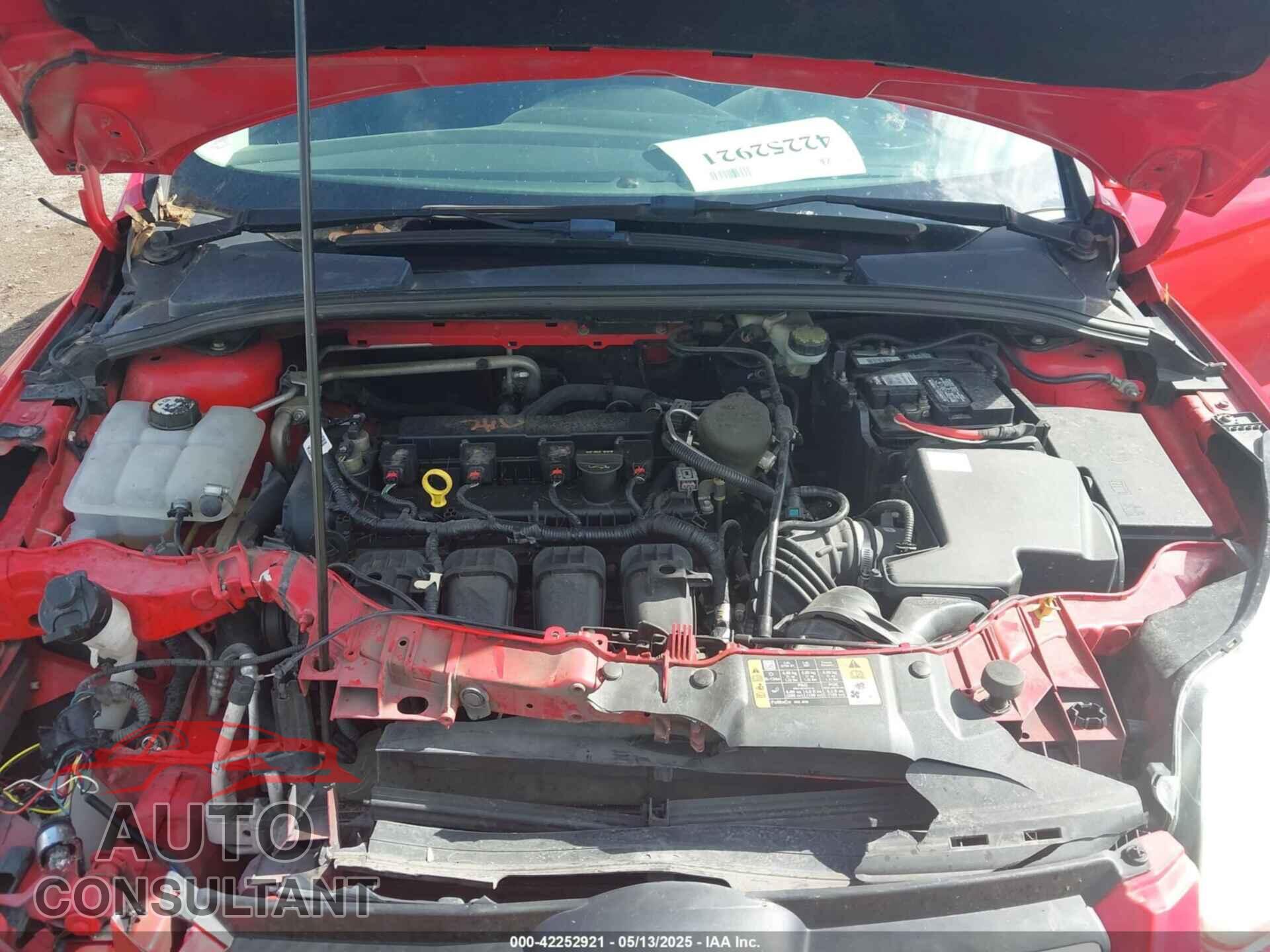FORD FOCUS 2014 - 1FADP3F25EL327464