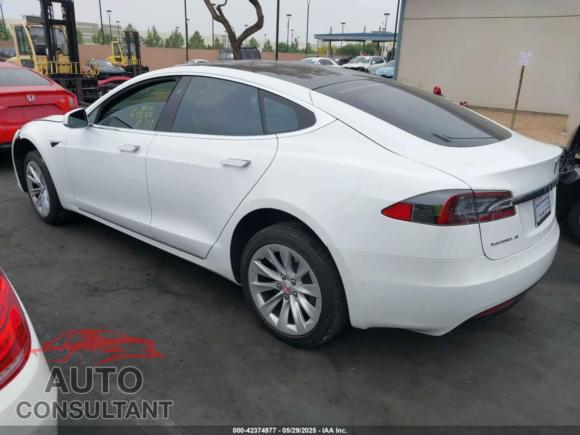 TESLA MODEL S 2017 - 5YJSA1E19HF189578