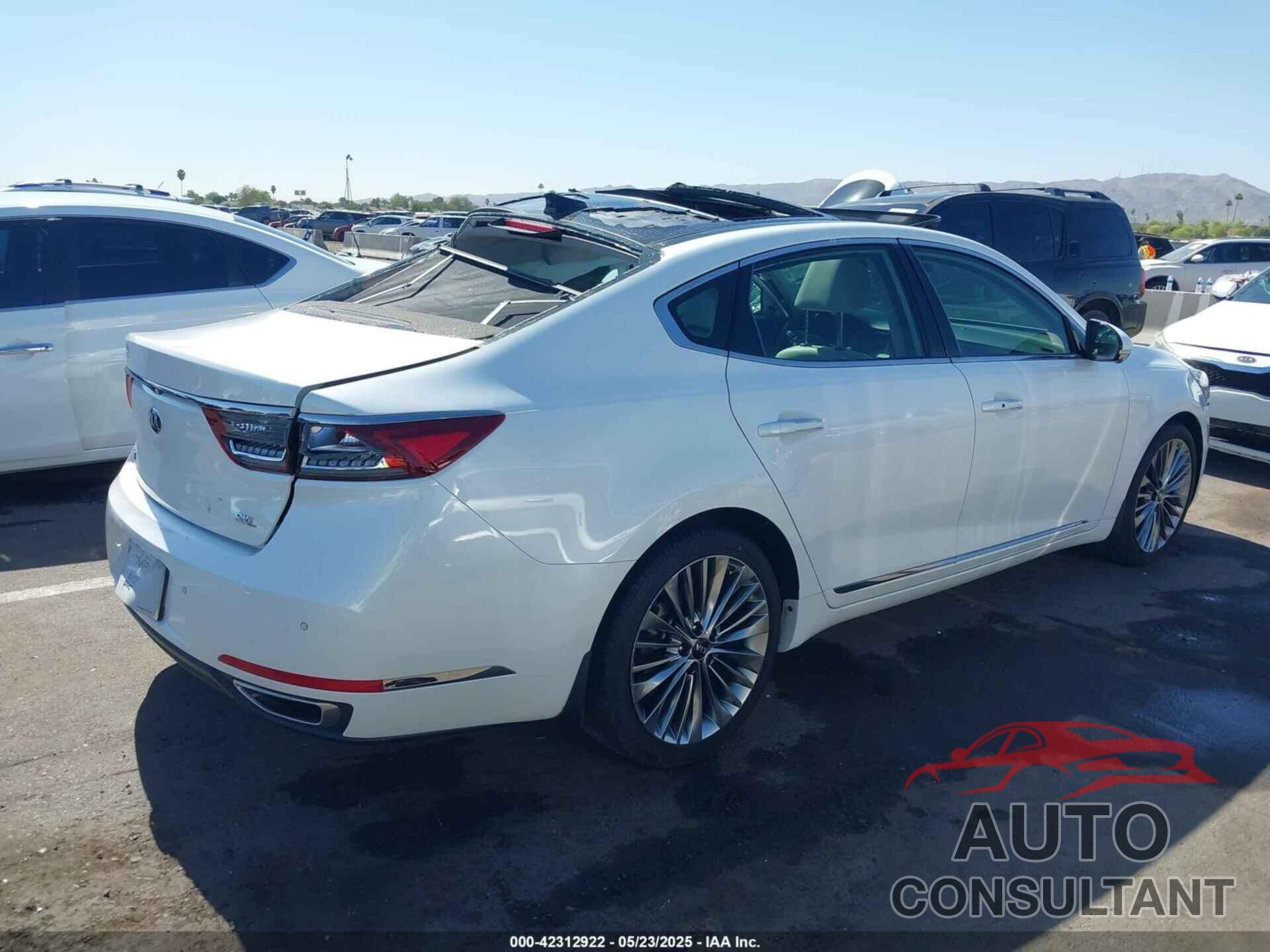 KIA CADENZA 2019 - KNALC4J17K5172032