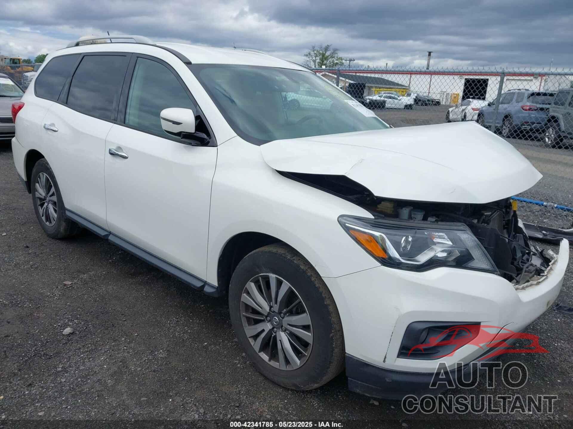 NISSAN PATHFINDER 2018 - 5N1DR2MM8JC662291