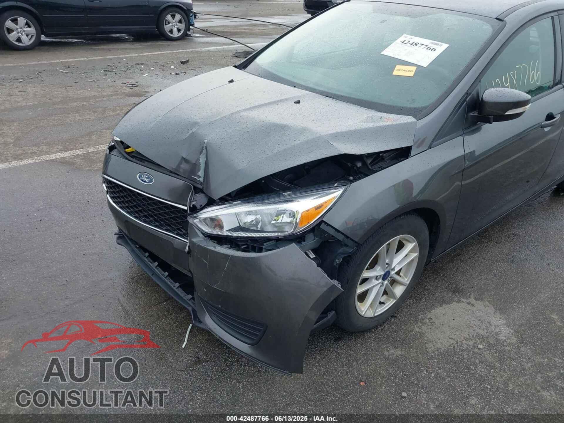 FORD FOCUS 2017 - 1FADP3F28HL235303