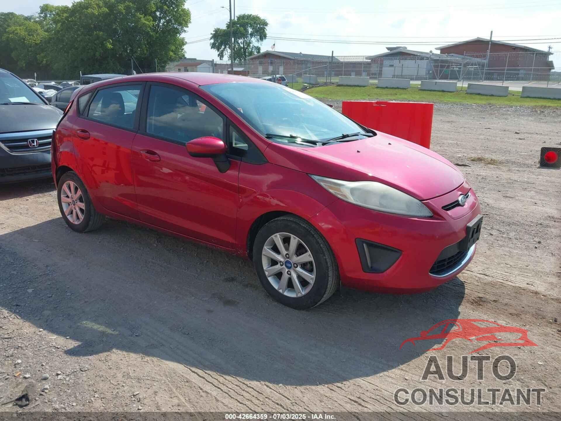 FORD FIESTA 2011 - 3FADP4EJ5BM239832