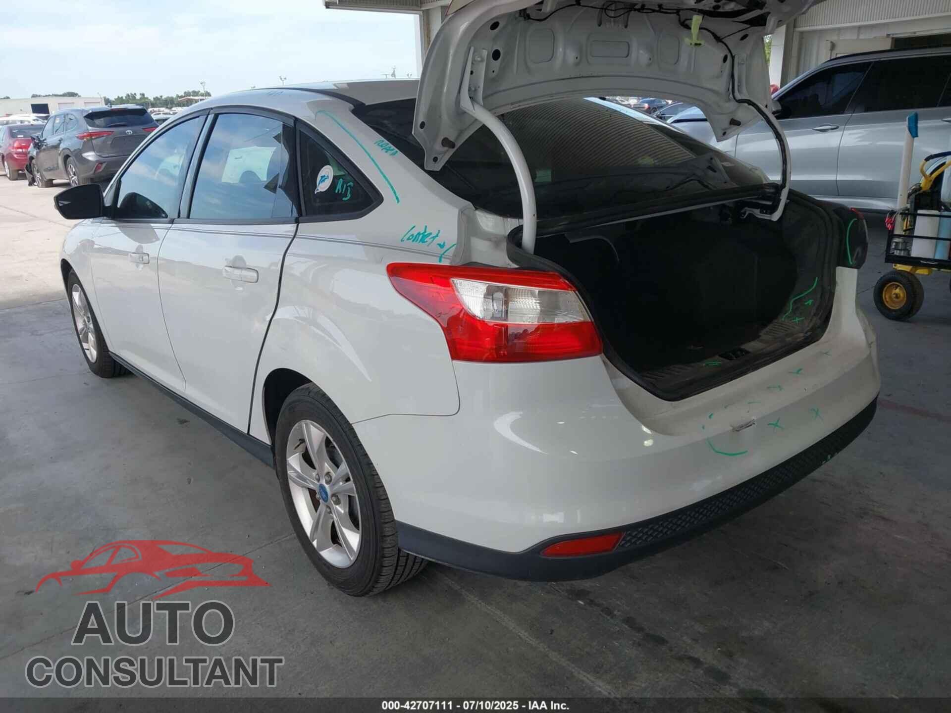 FORD FOCUS 2013 - 1FADP3F25DL220283