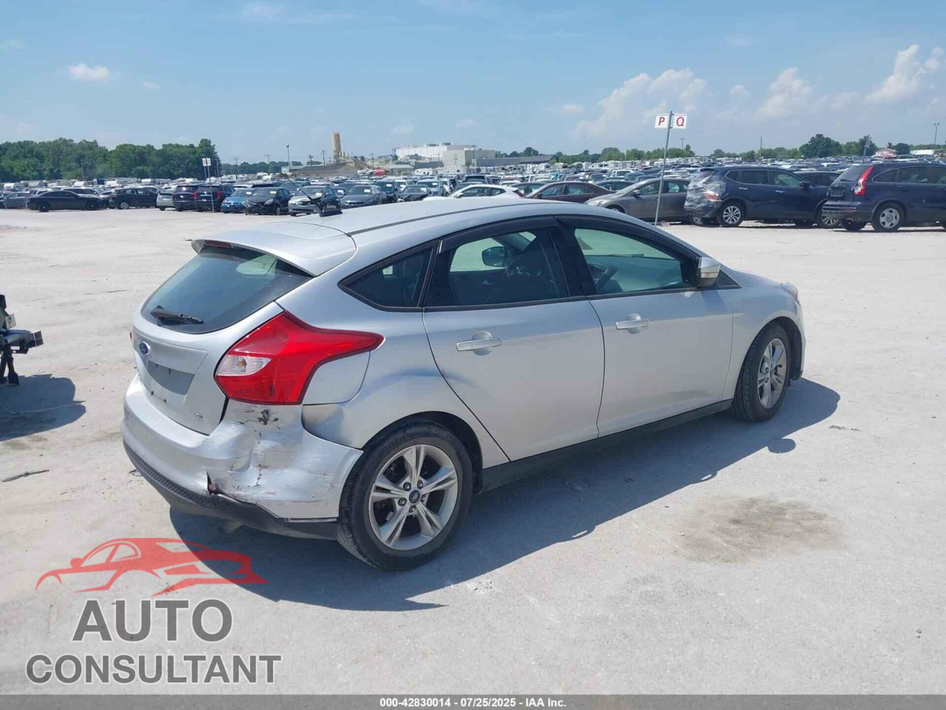 FORD FOCUS 2012 - 1FAHP3K29CL320926