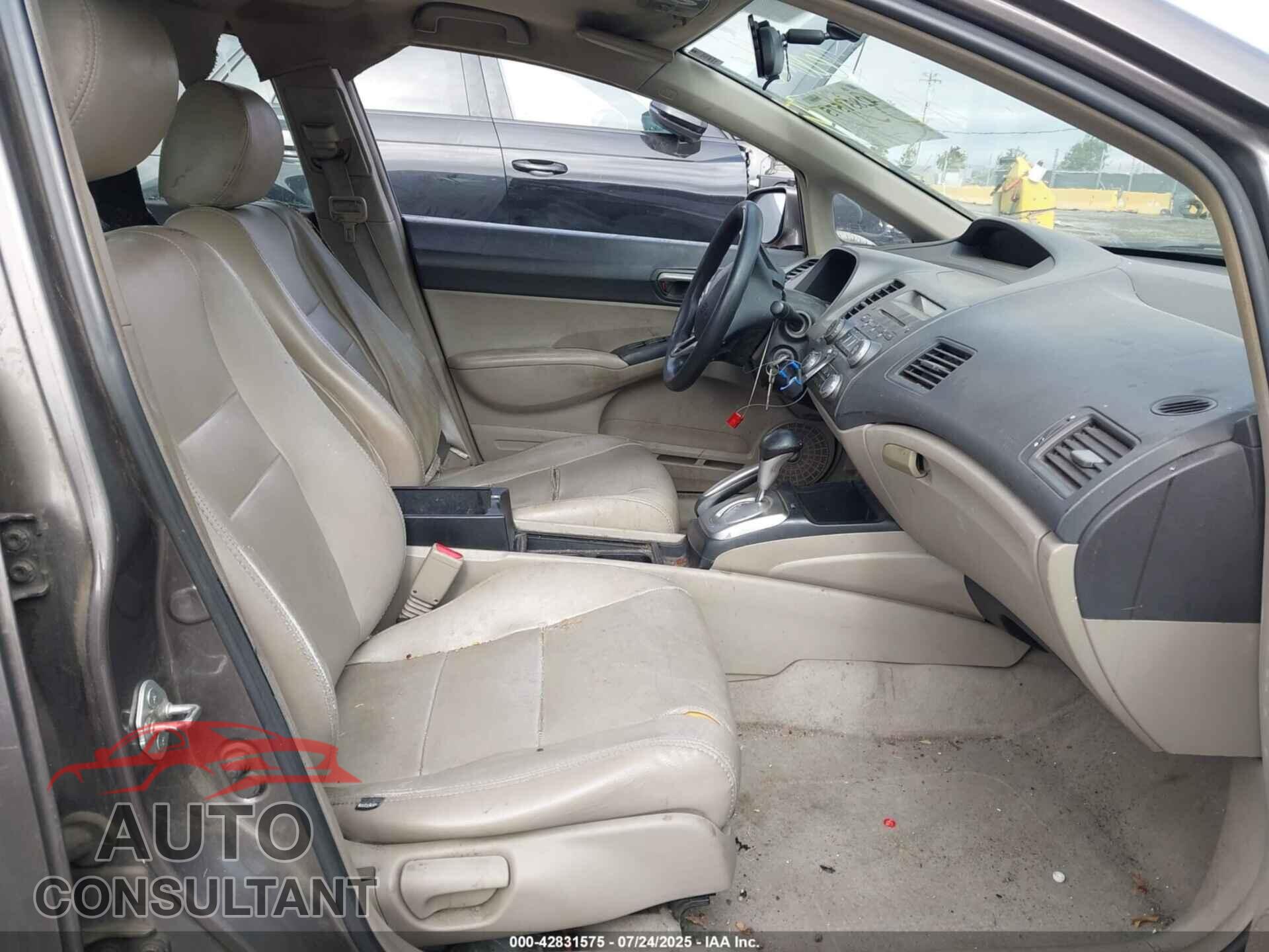 HONDA CIVIC 2011 - 19XFA1F52BE035343