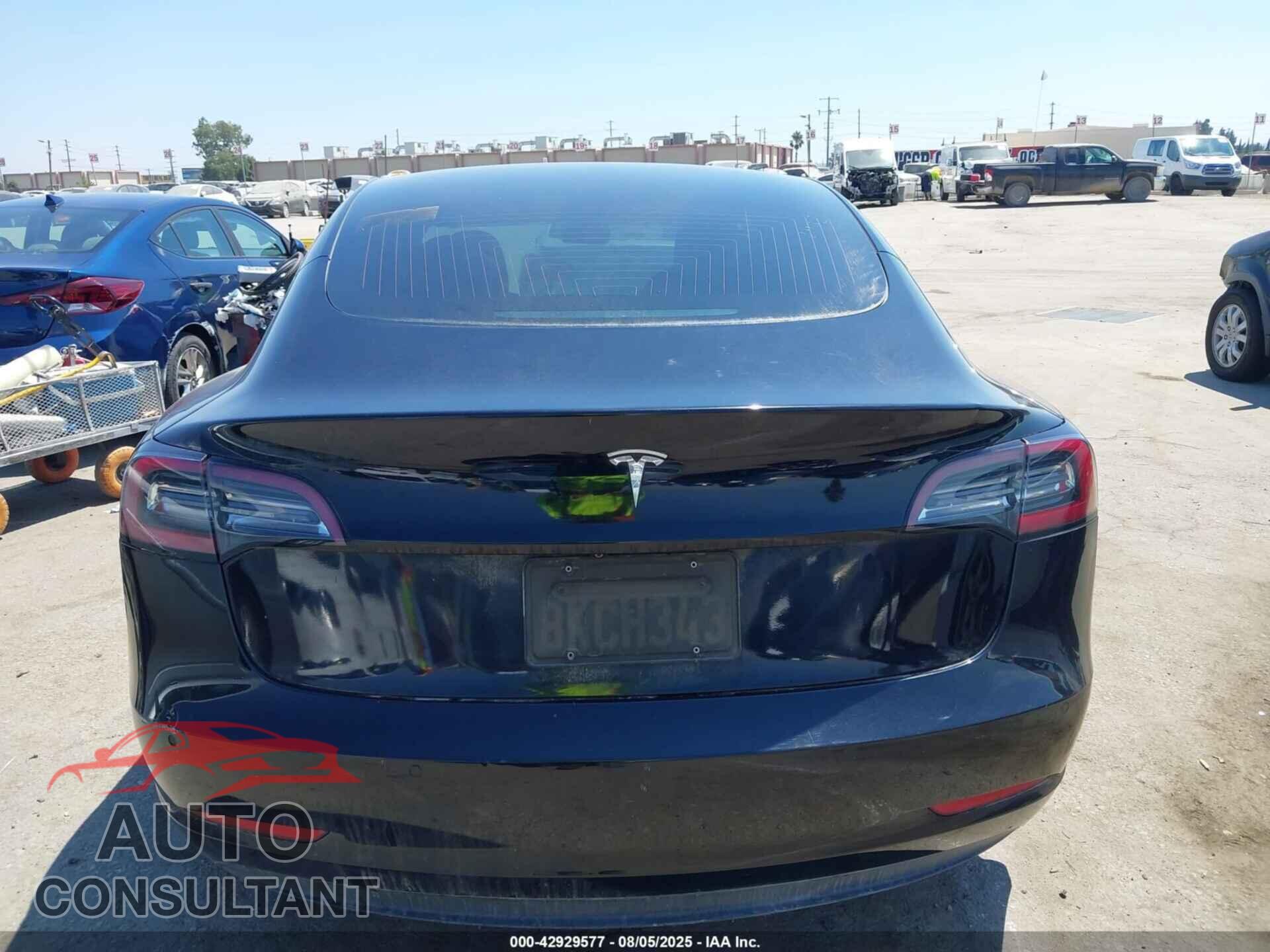 TESLA MODEL 3 2019 - 5YJ3E1EA7KF192978