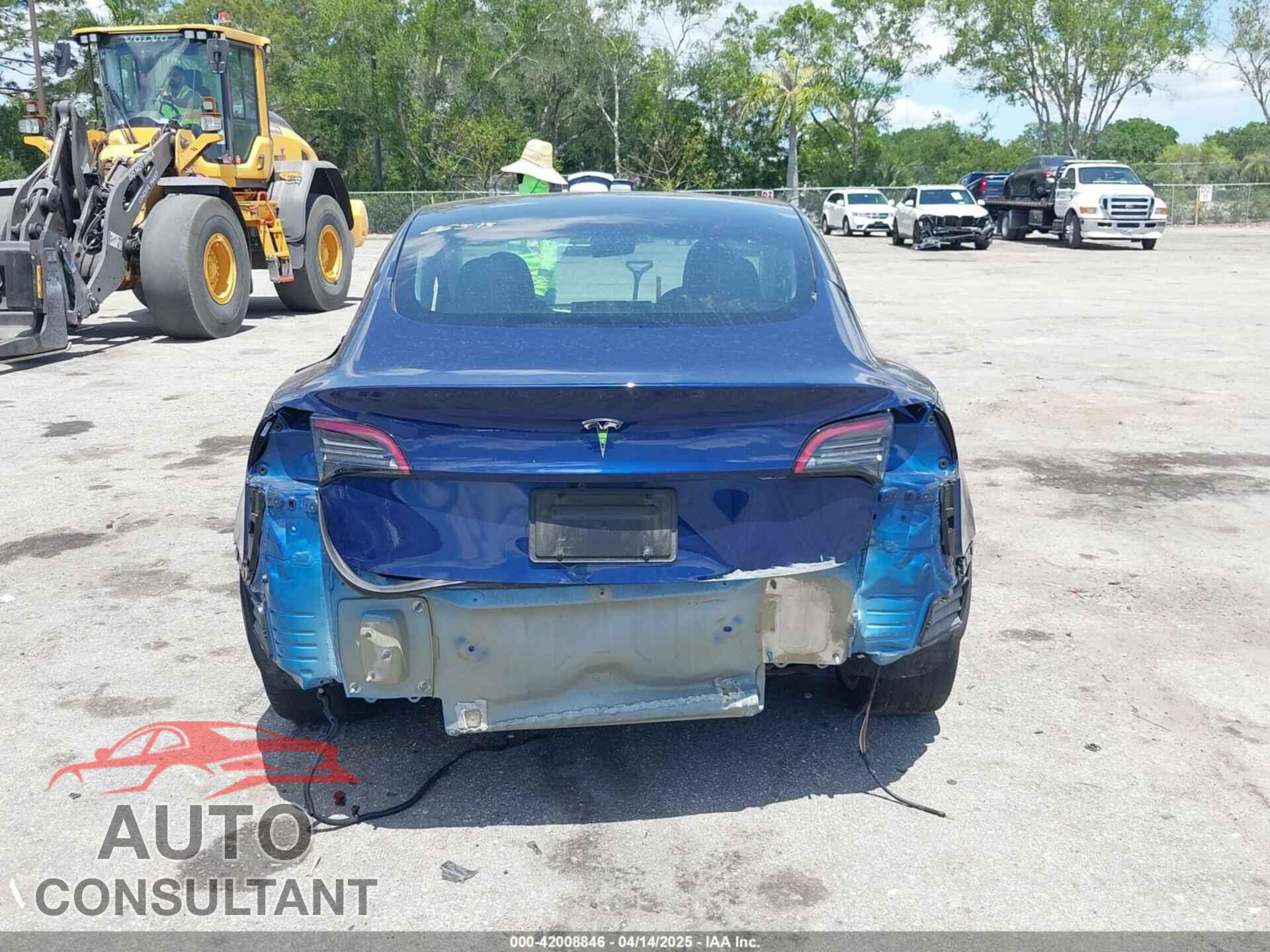 TESLA MODEL 3 2023 - 5YJ3E1EA0PF658080