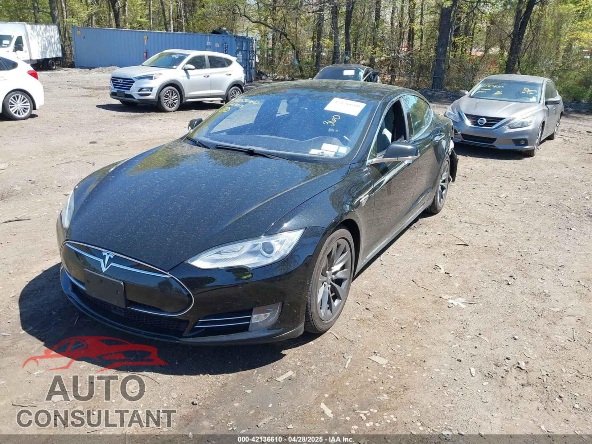 TESLA MODEL S 2015 - 5YJSA1H16FF084215