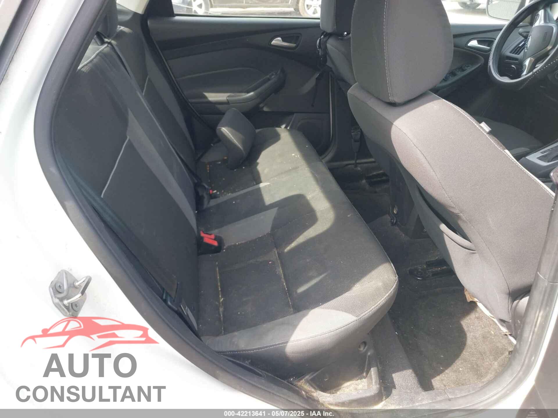 FORD FOCUS 2014 - 1FADP3F26EL454790