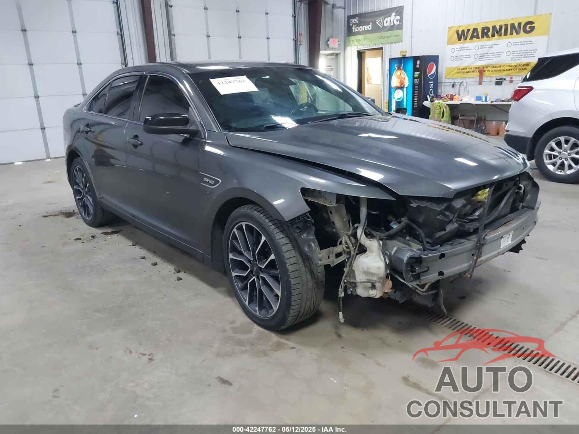 FORD TAURUS 2017 - 1FAHP2KT1HG112641
