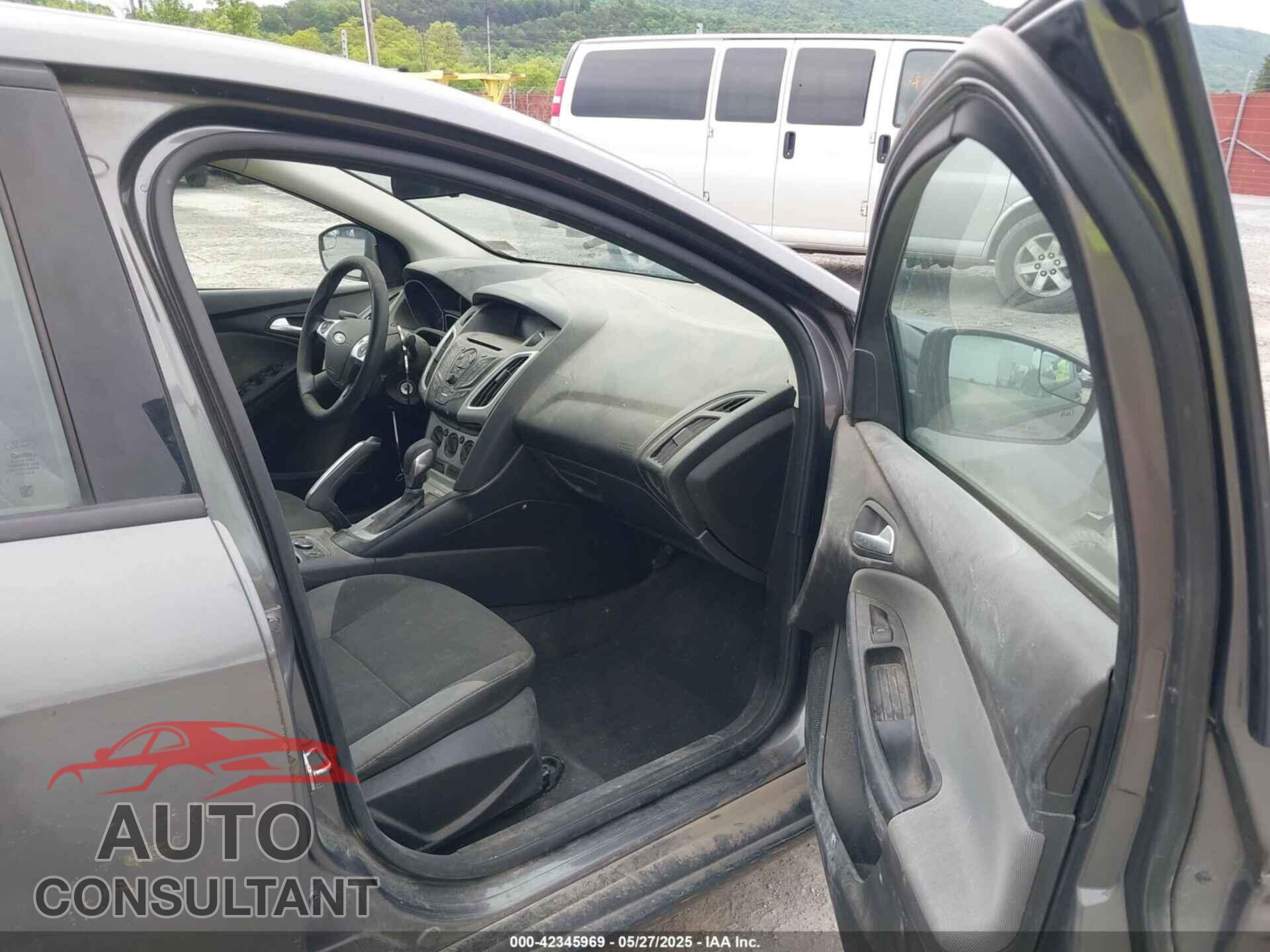 FORD FOCUS 2013 - 1FADP3F24DL249225
