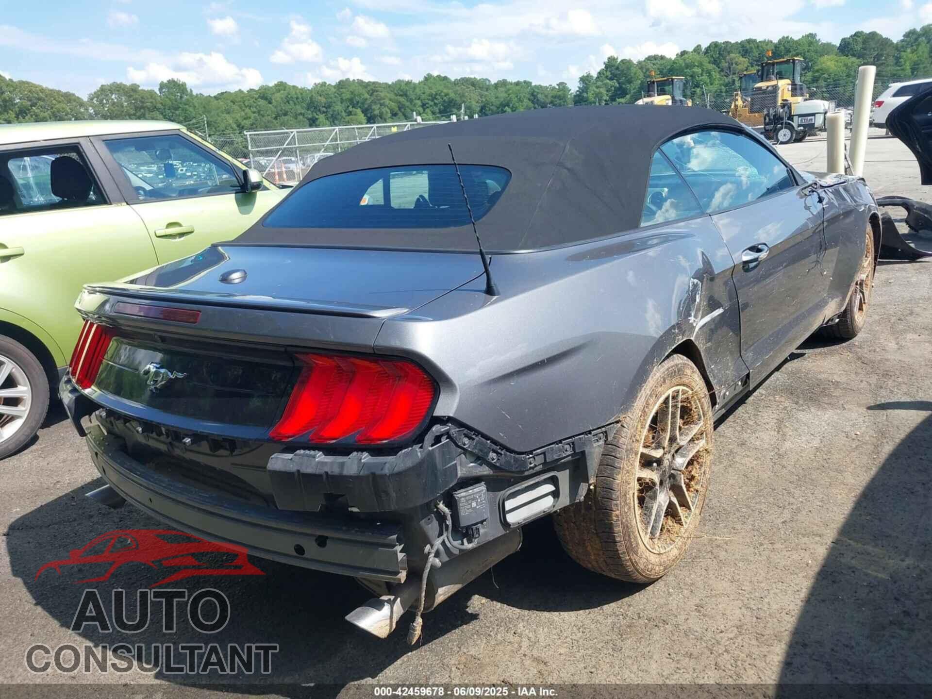 FORD MUSTANG 2021 - 1FATP8UH2M5104883
