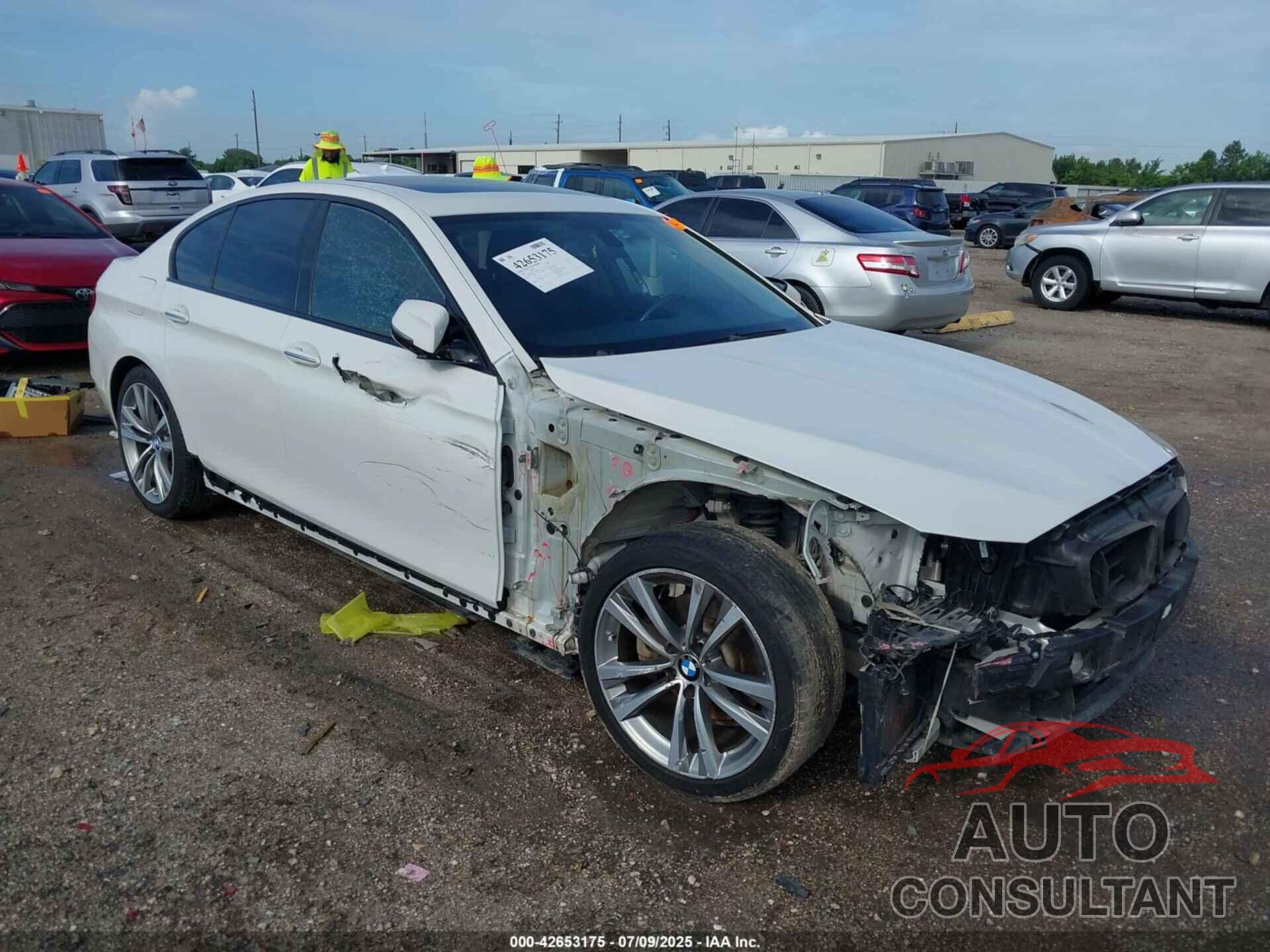 BMW 528I 2016 - WBA5A5C5XGG355165