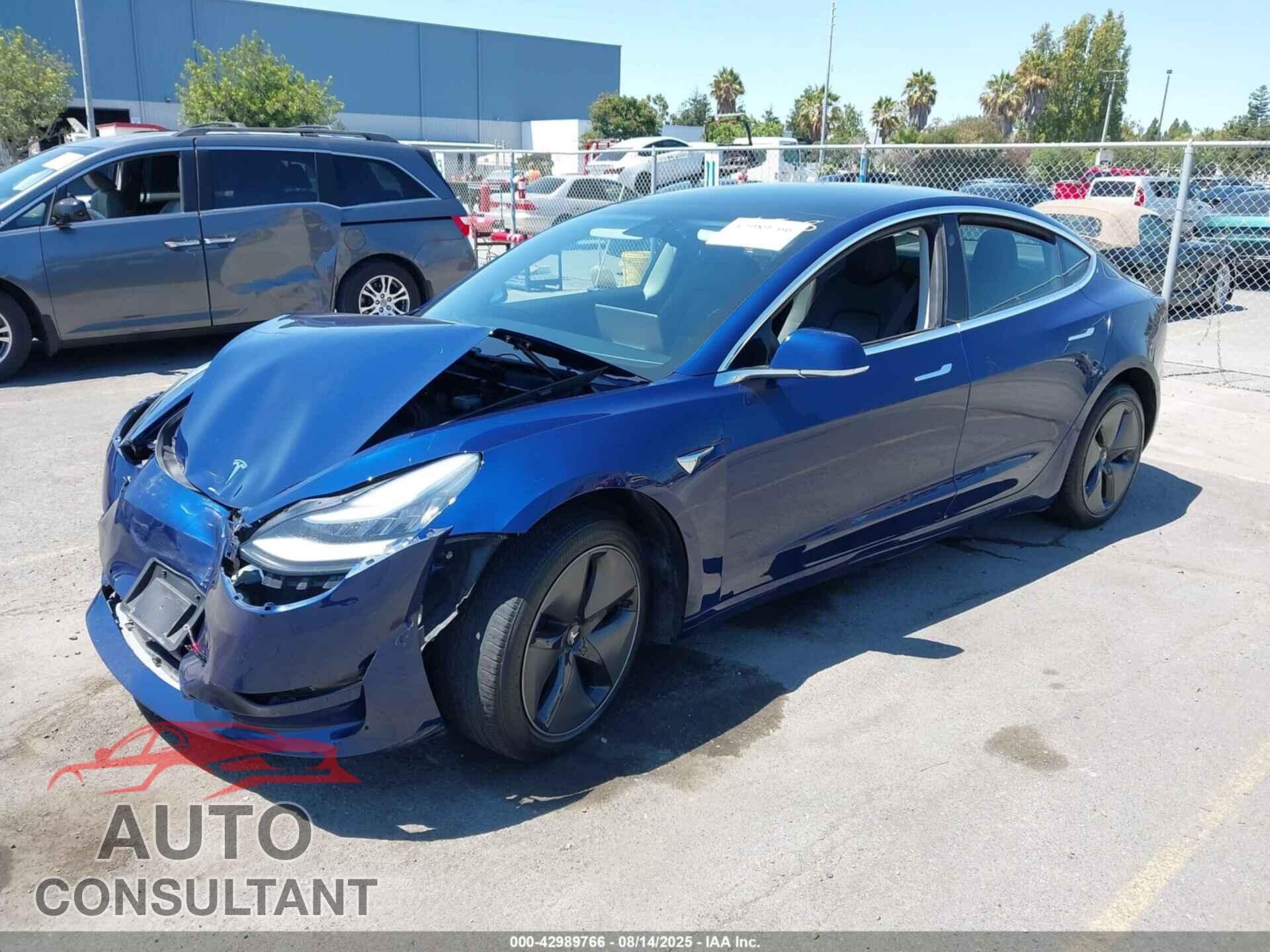 TESLA MODEL 3 2018 - 5YJ3E1EB8JF105256