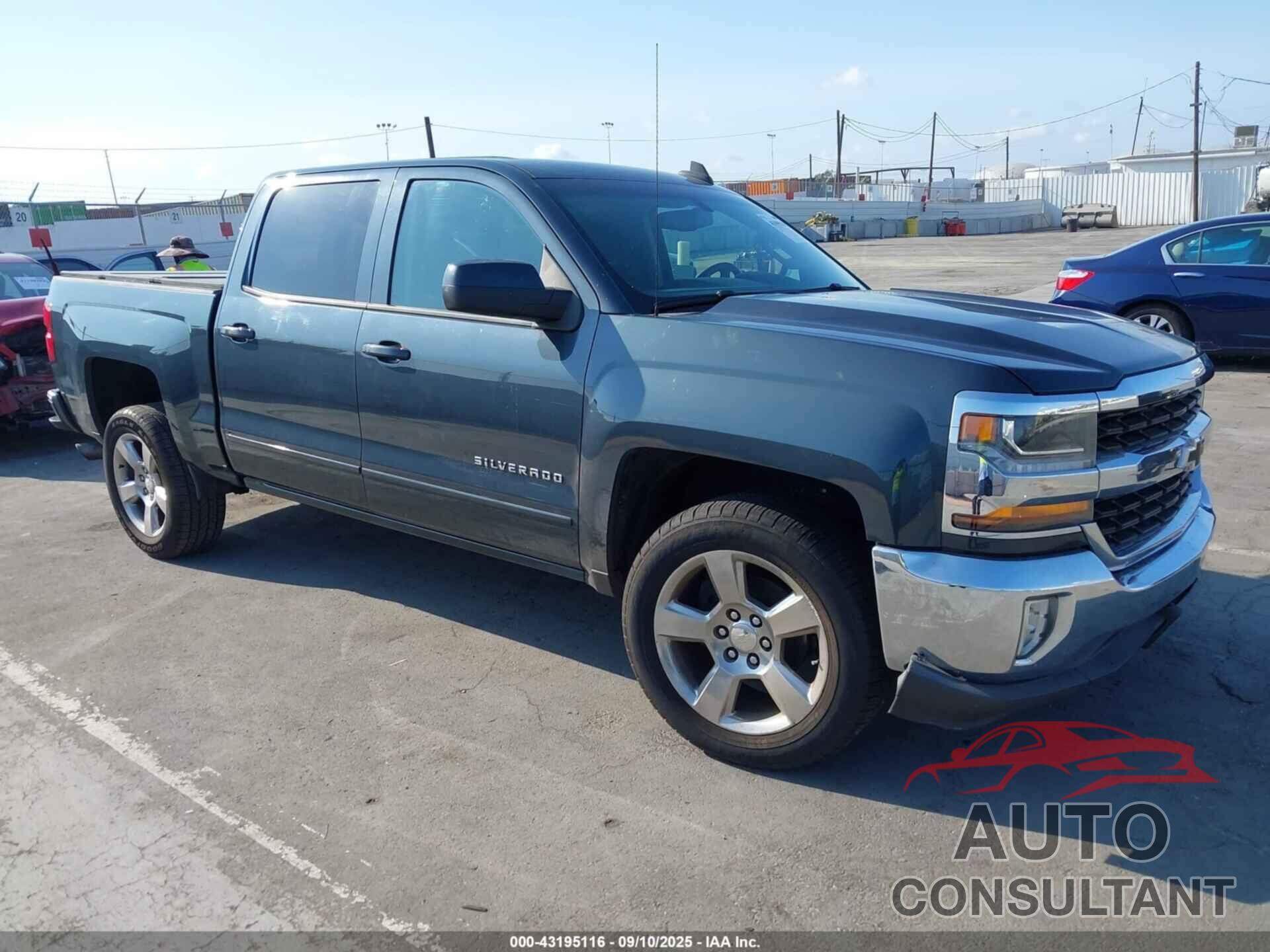 CHEVROLET SILVERADO 1500 2017 - 3GCPCREC4HG468558