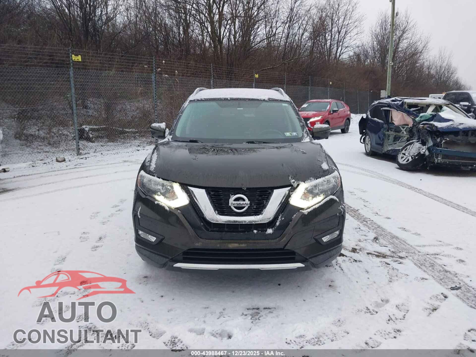 NISSAN ROGUE 2017 - KNMAT2MV8HP519491