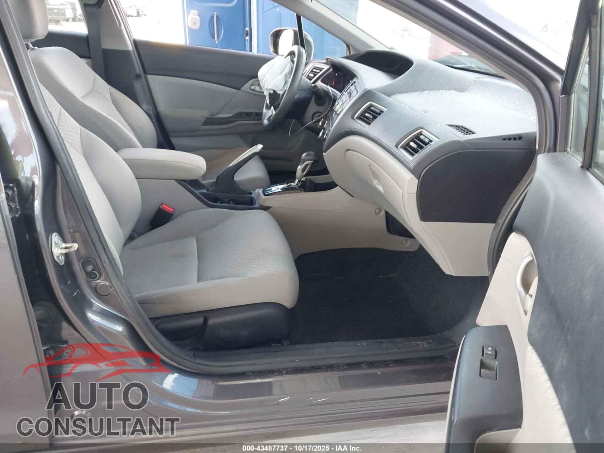 HONDA CIVIC 2015 - 19XFB2F54FE108494