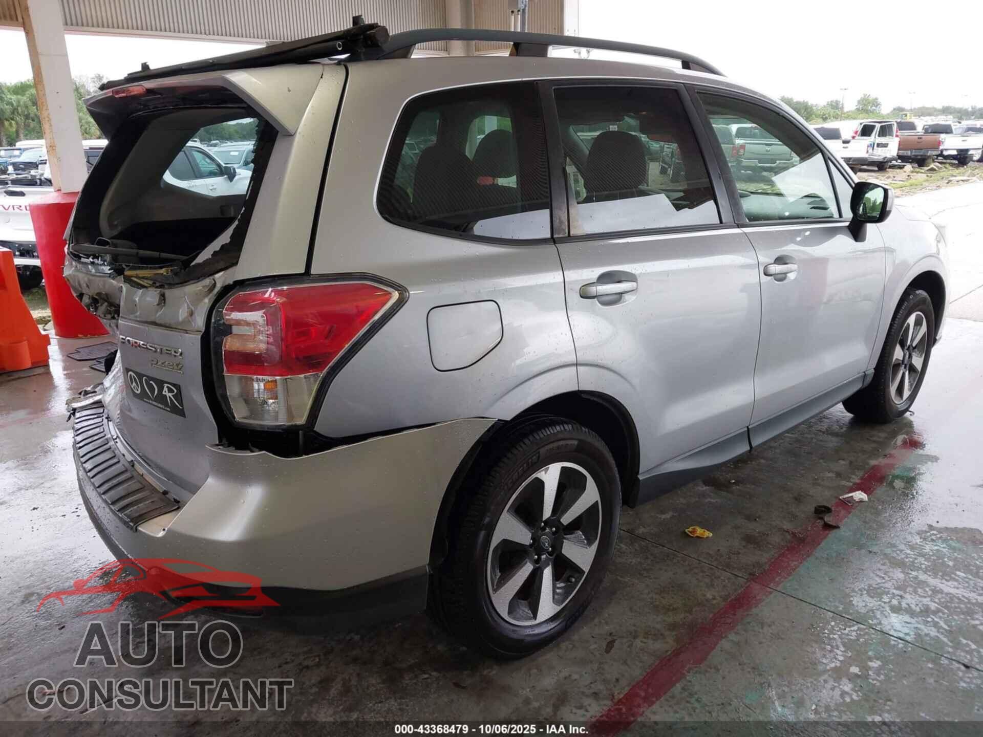 SUBARU FORESTER 2017 - JF2SJADC3HH434010