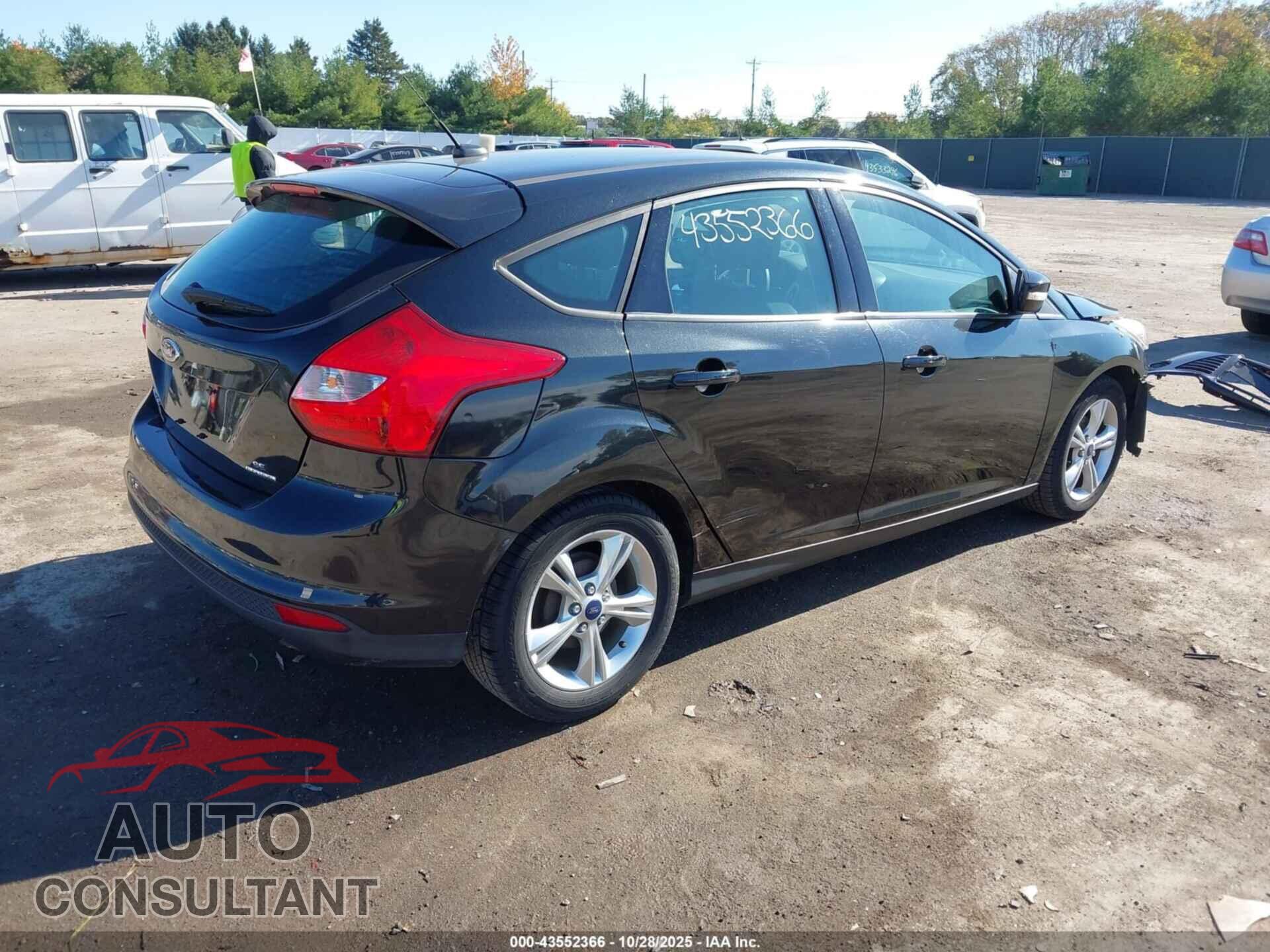 FORD FOCUS 2014 - 1FADP3K27EL354526