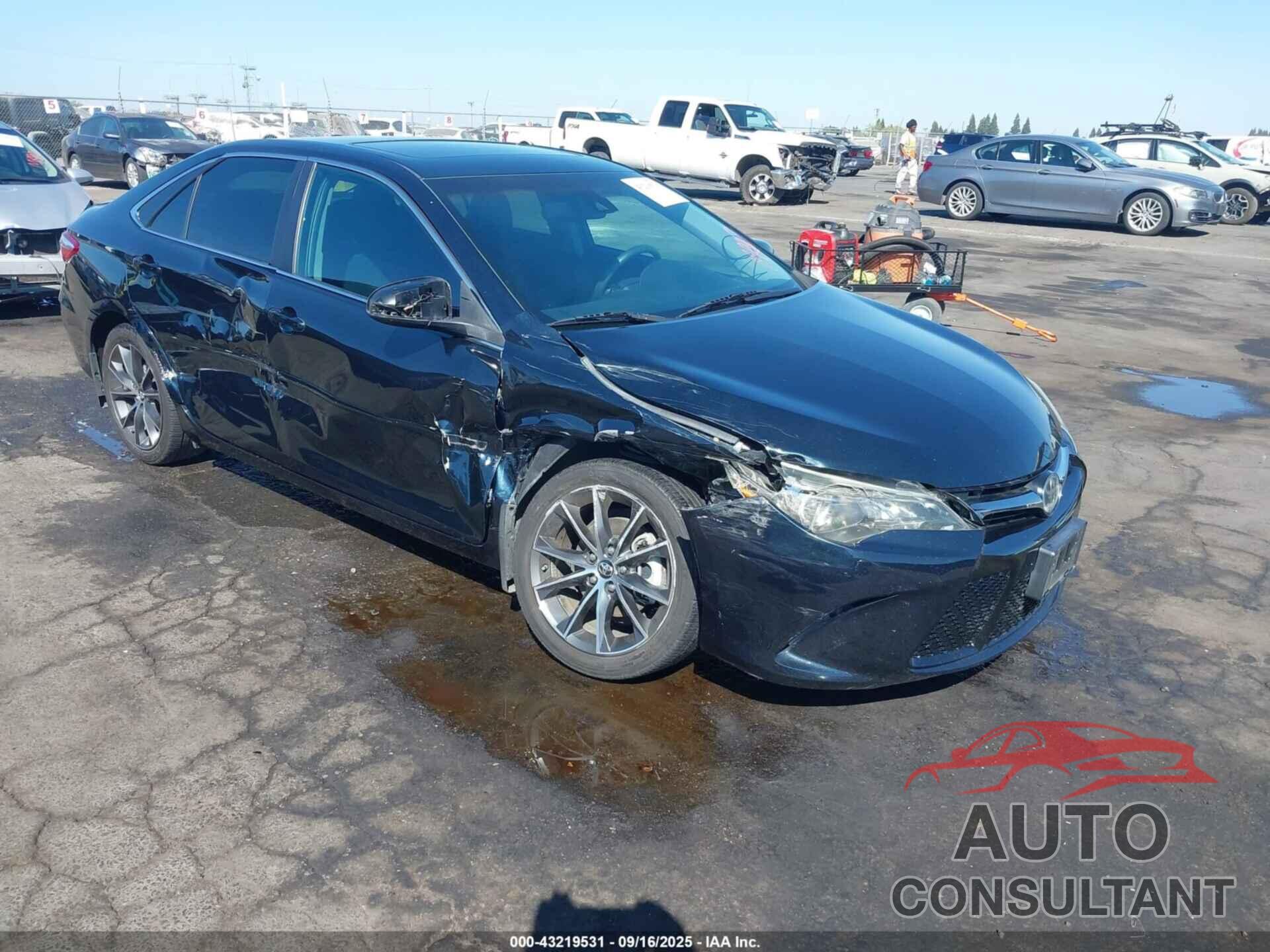 TOYOTA CAMRY 2016 - 4T1BF1FK2GU582963