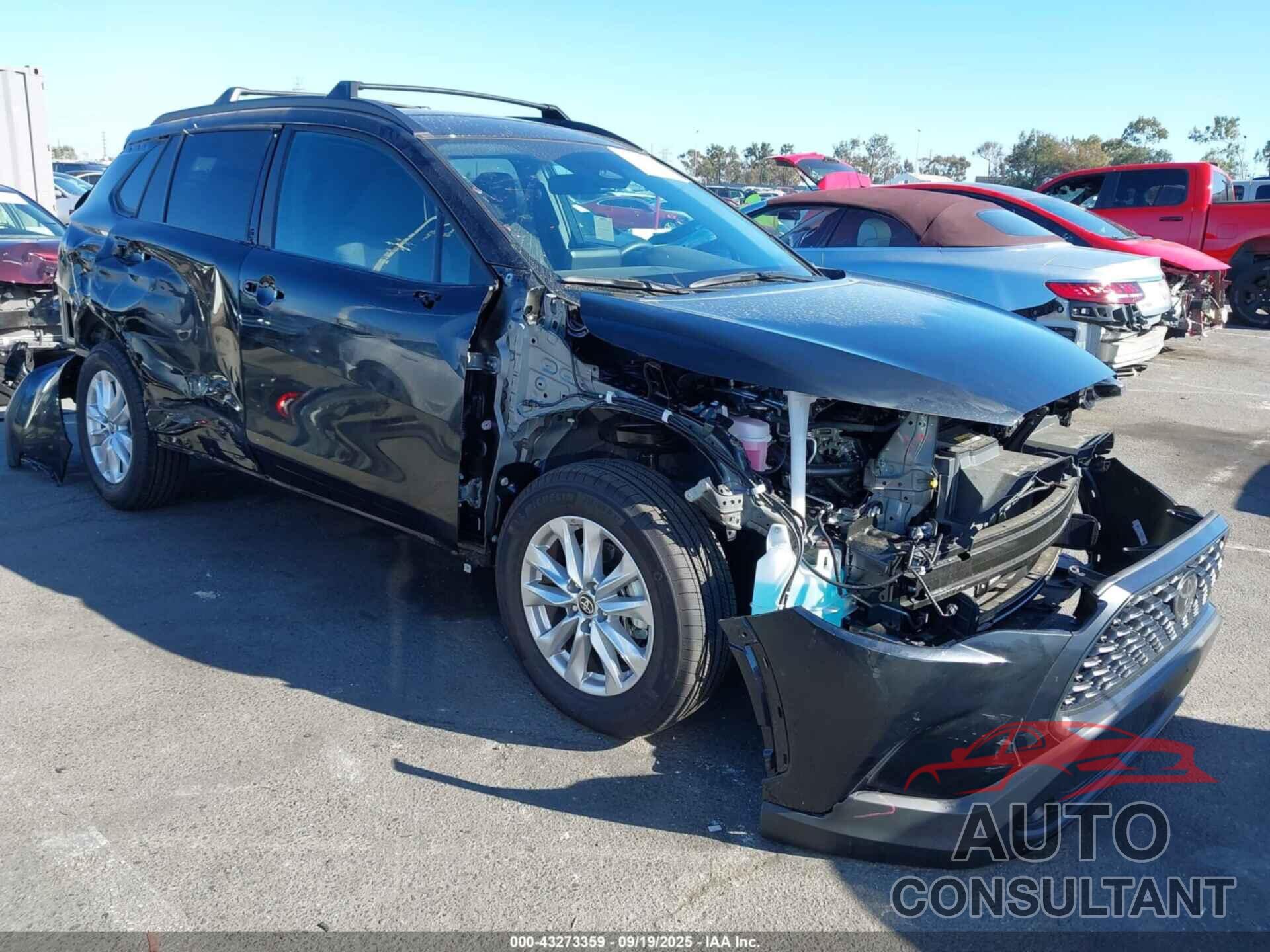 TOYOTA COROLLA CROSS 2025 - 7MUCAAAG1SV134257