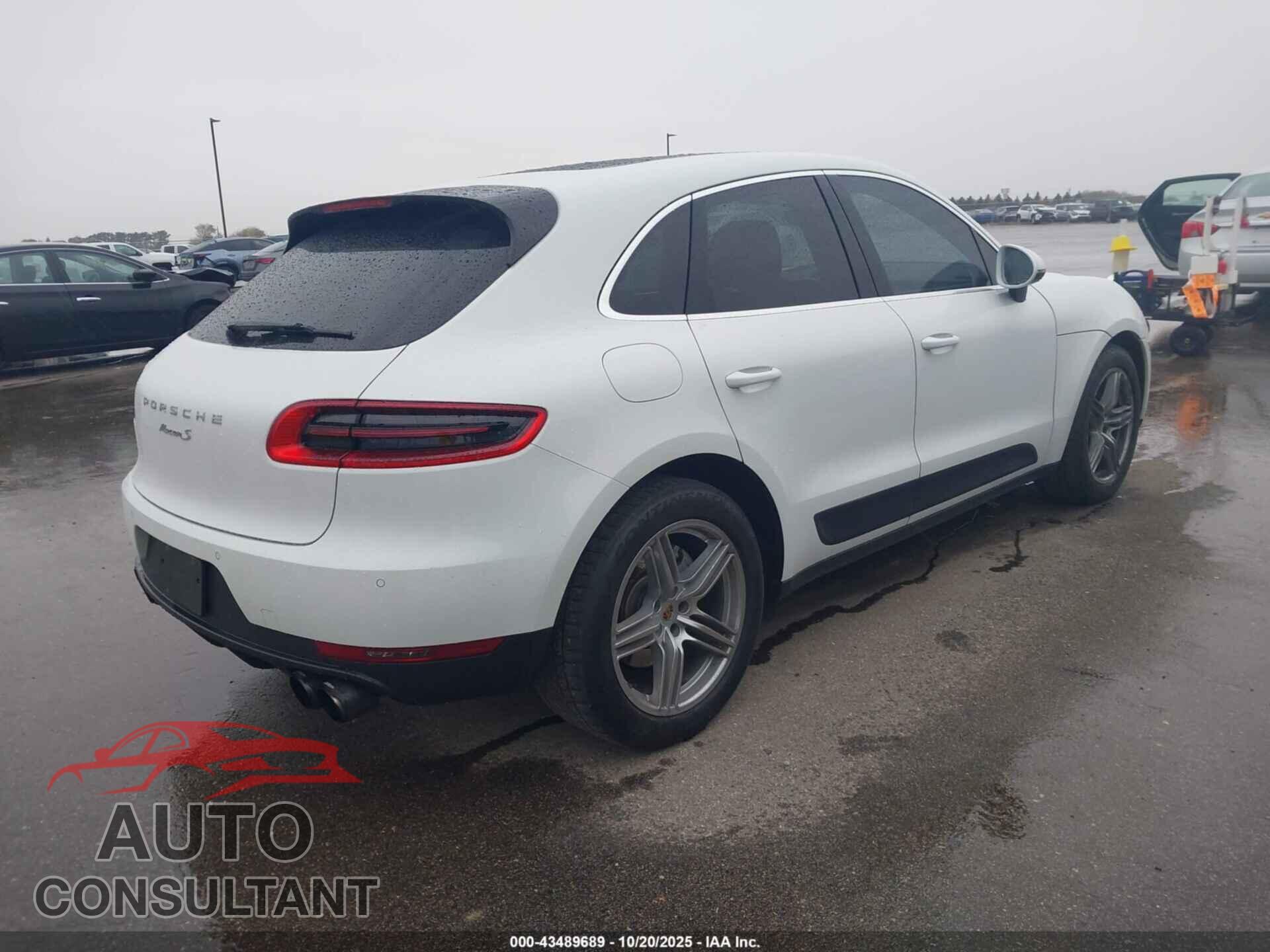 PORSCHE MACAN 2015 - WP1AB2A57FLB64405