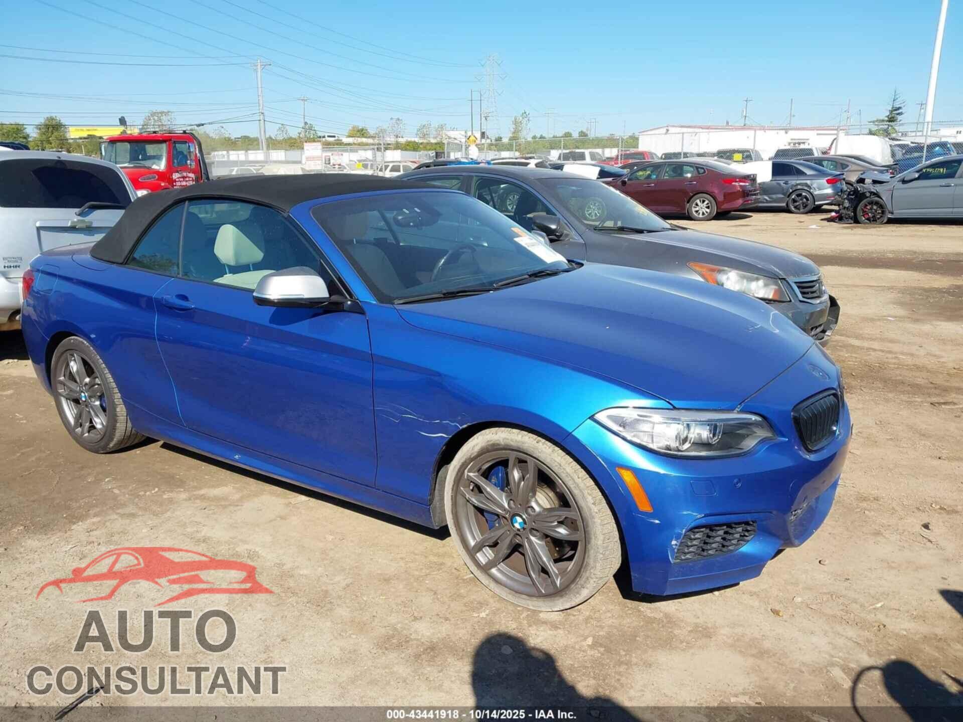 BMW M235I 2016 - WBA1M5C51GV327157