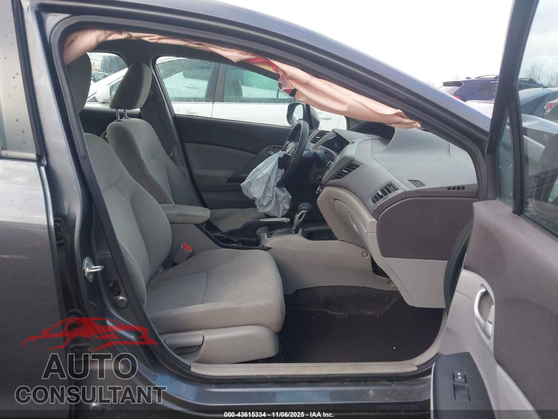 HONDA CIVIC 2012 - 2HGFB2F53CH332471