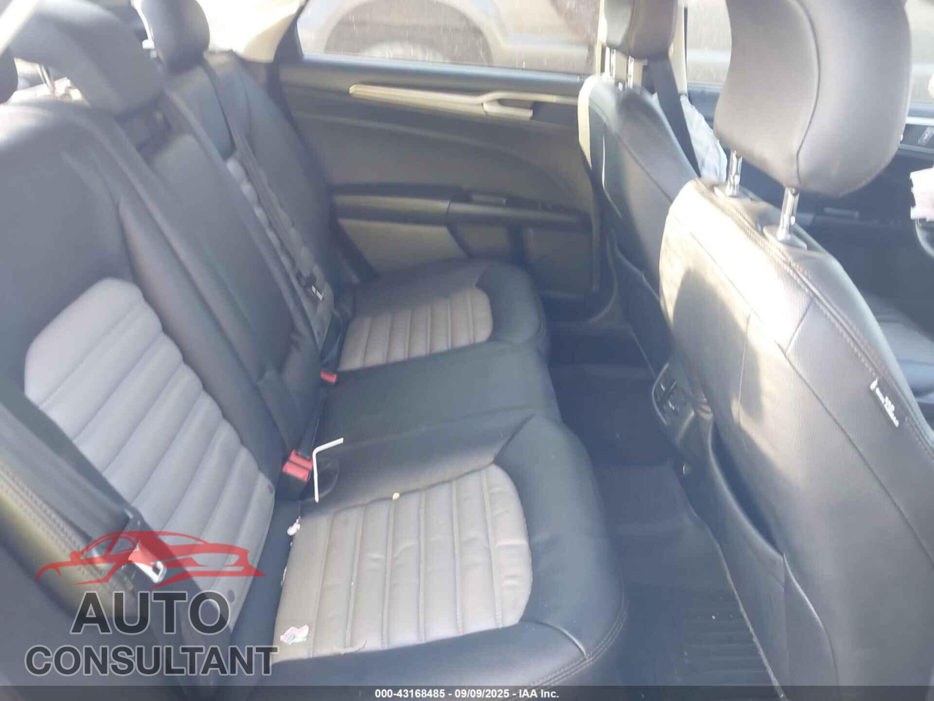 FORD FUSION 2017 - 3FA6P0HD8HR332976