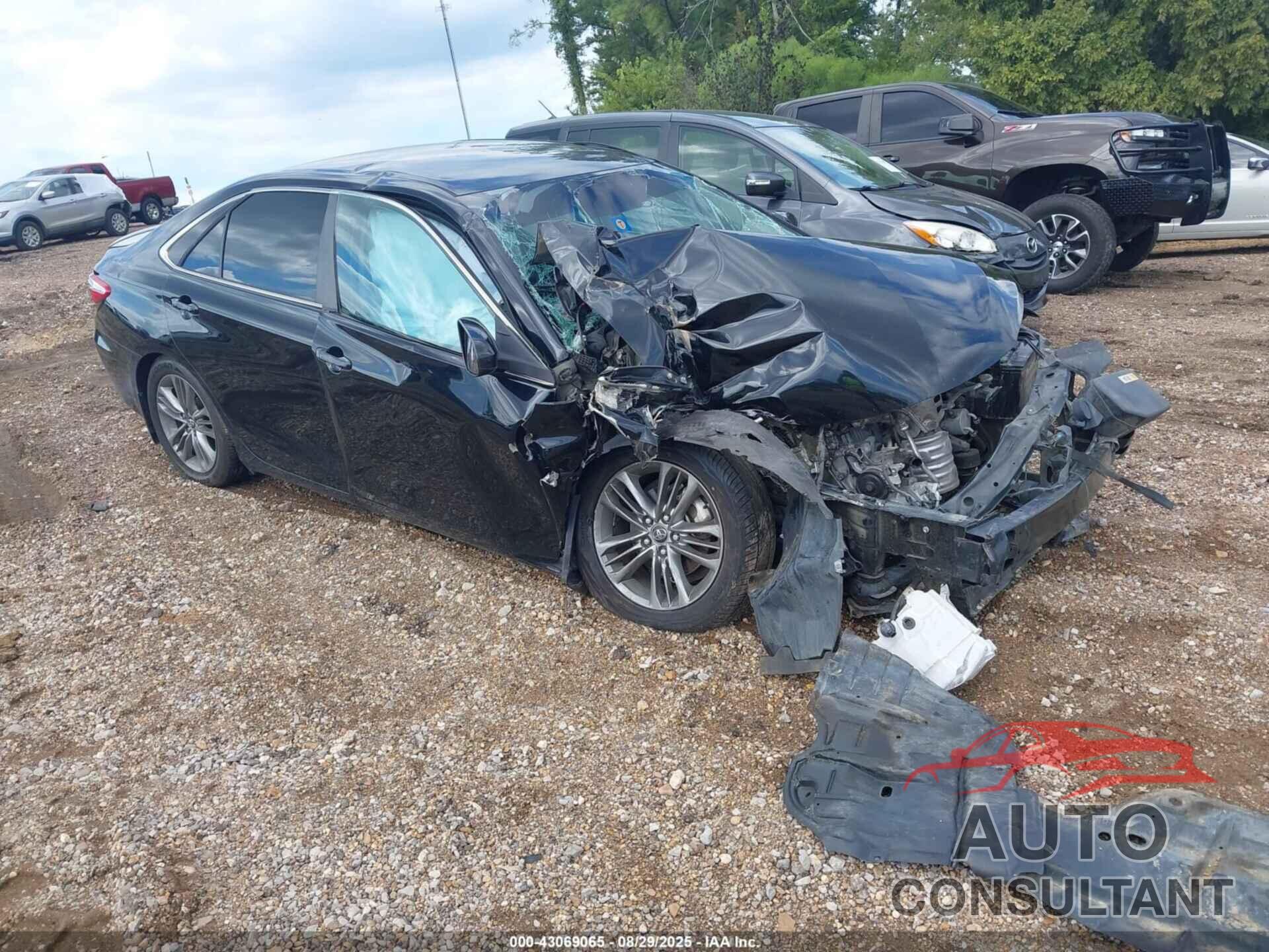 TOYOTA CAMRY 2017 - 4T1BF1FK0HU637685