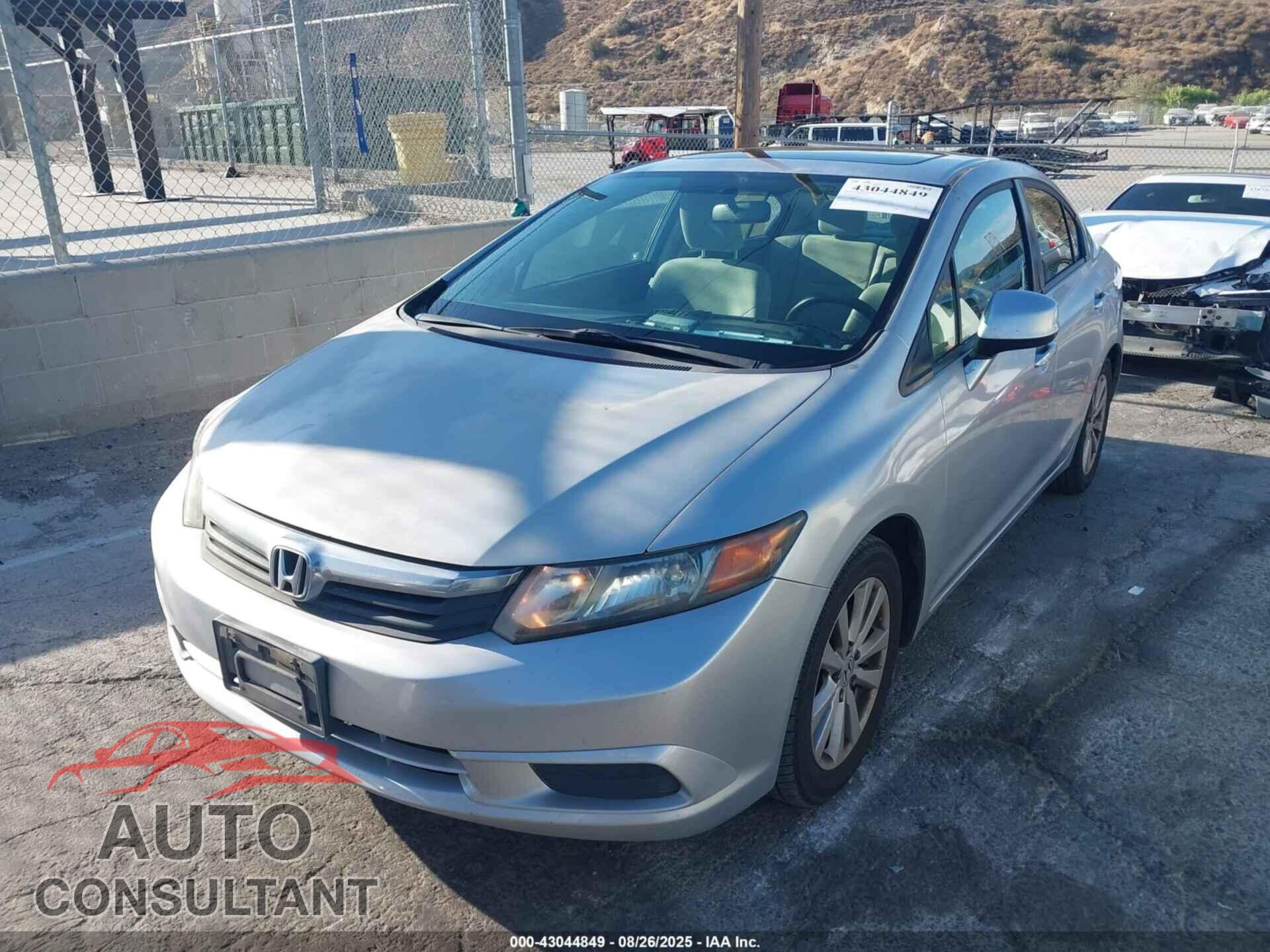 HONDA CIVIC 2012 - 2HGFB2F85CH302592