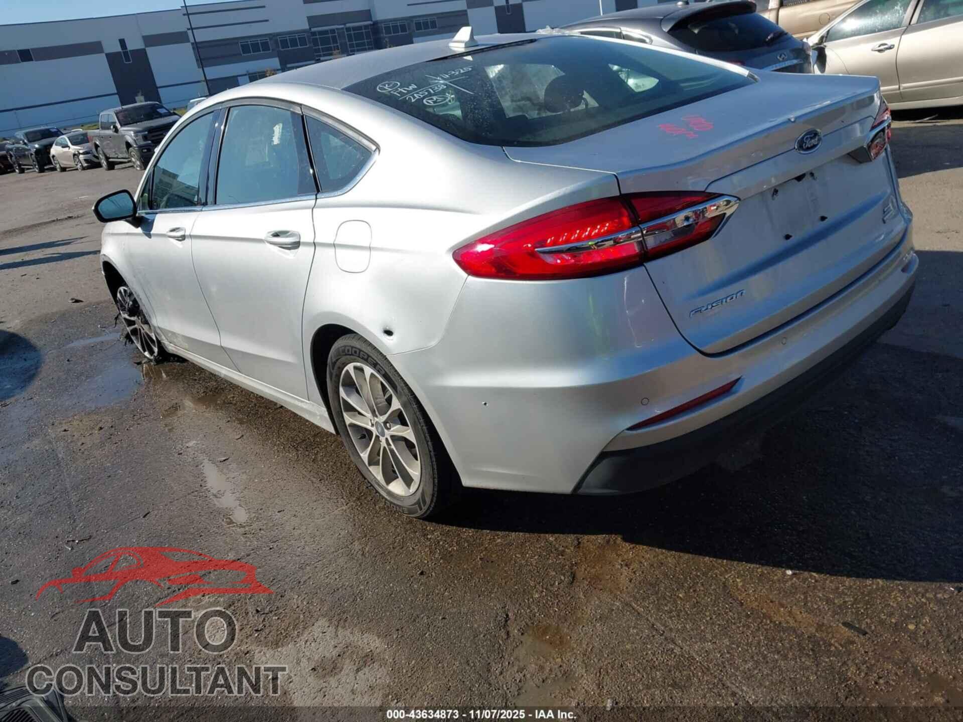FORD FUSION 2019 - 3FA6P0HD2KR213909