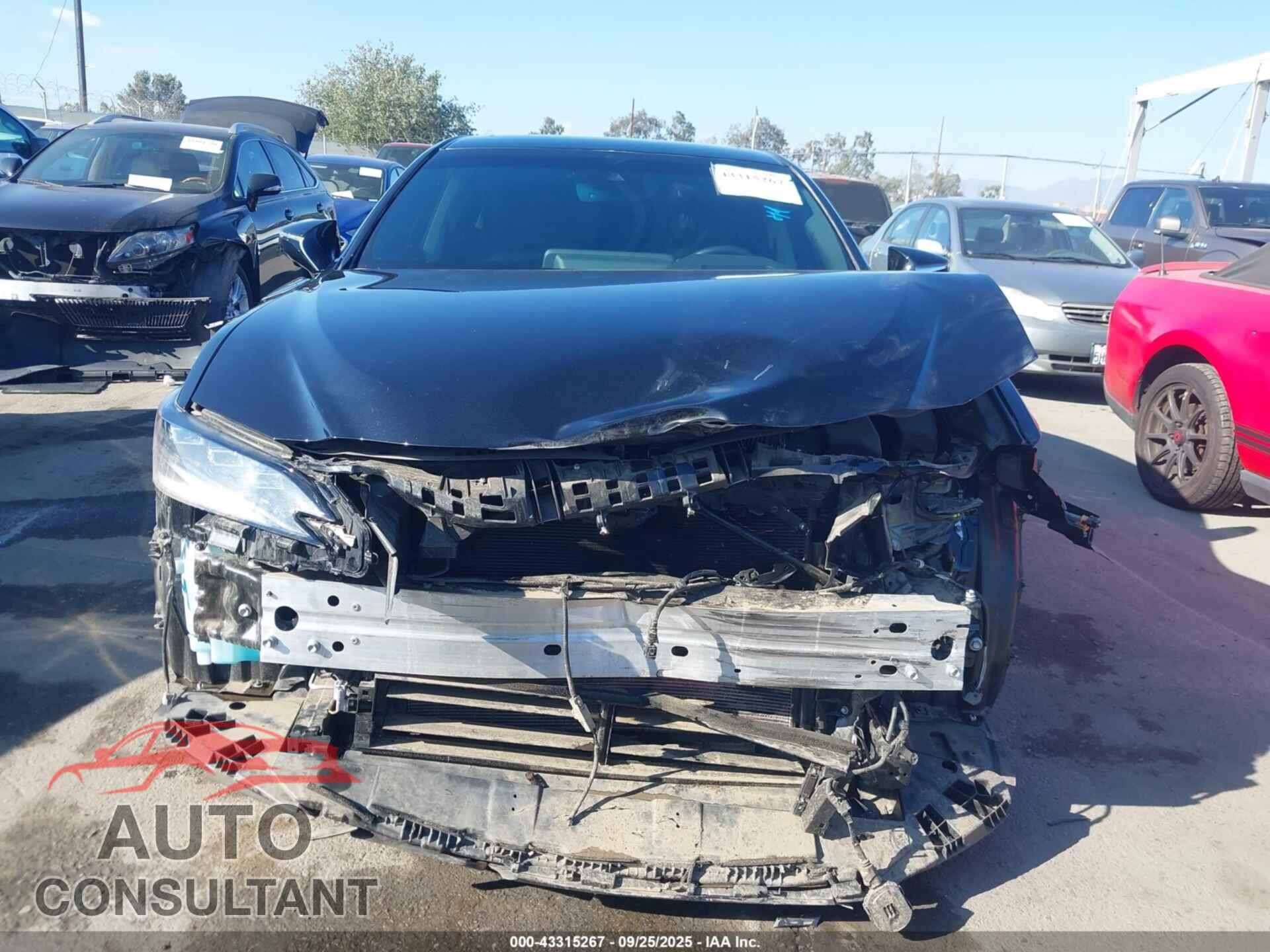 LEXUS ES 300H 2025 - 58AEA1C19SU059657