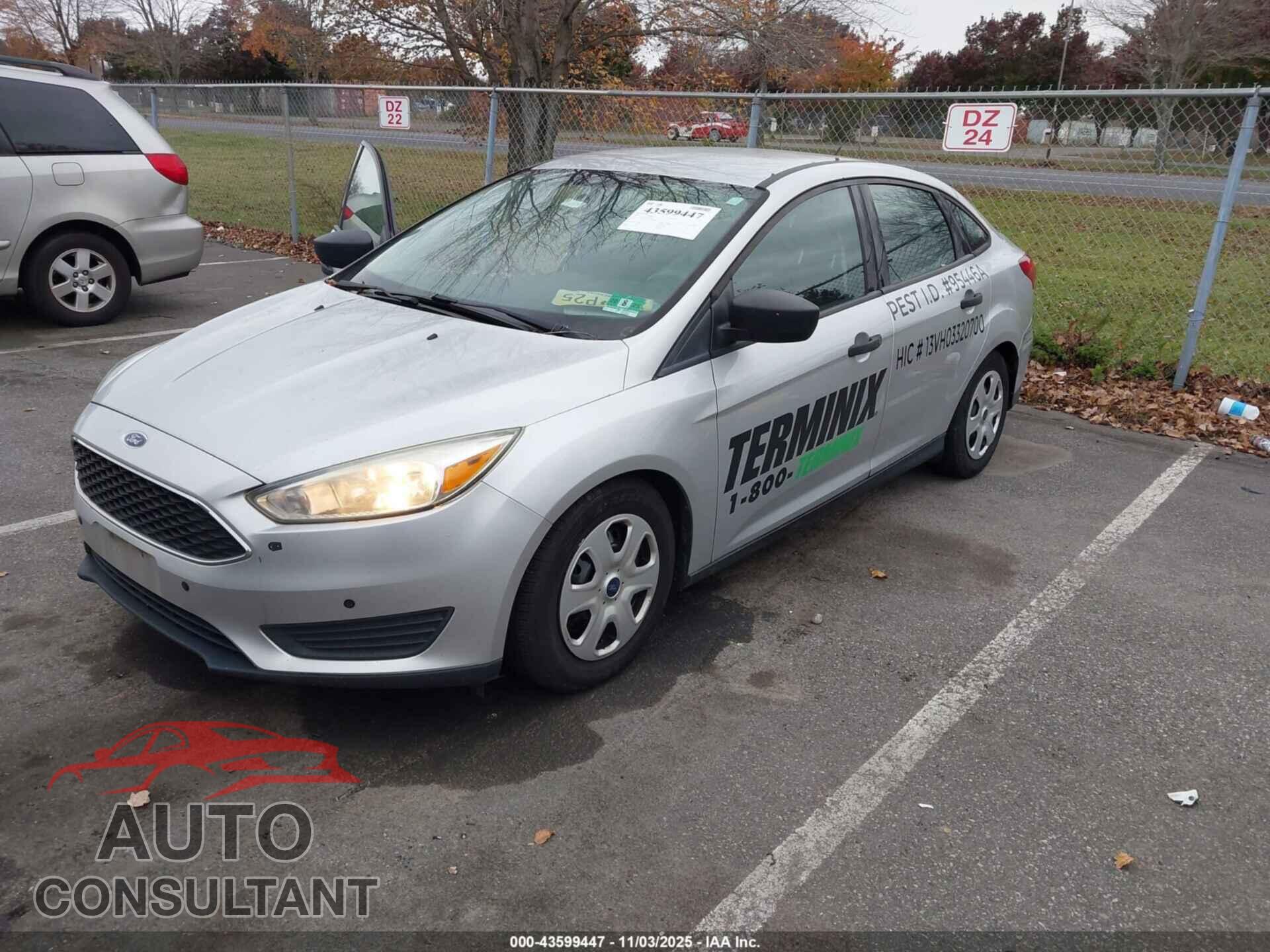 FORD FOCUS 2016 - 1FADP3E20GL365995