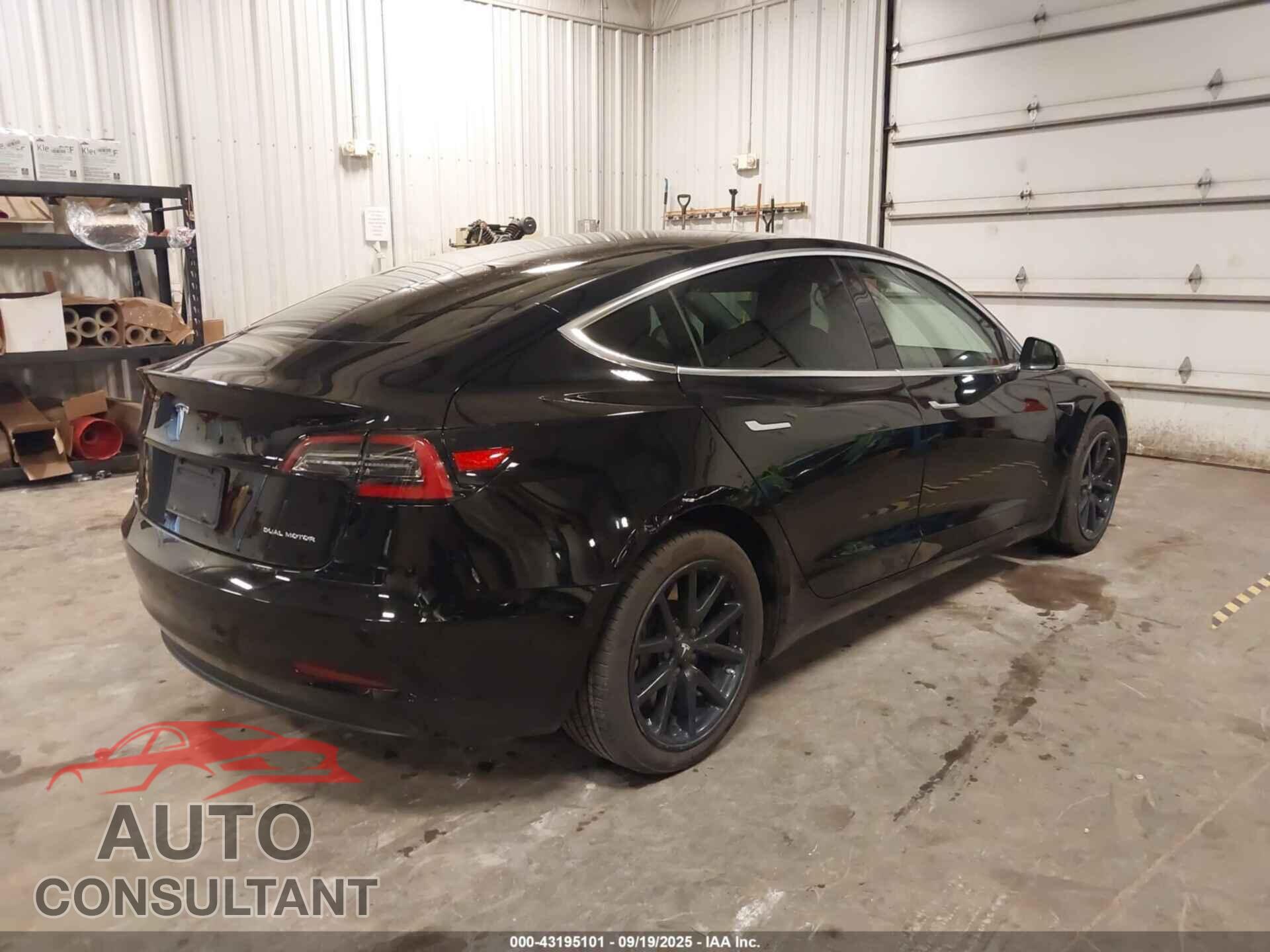 TESLA MODEL 3 2019 - 5YJ3E1EB8KF432452