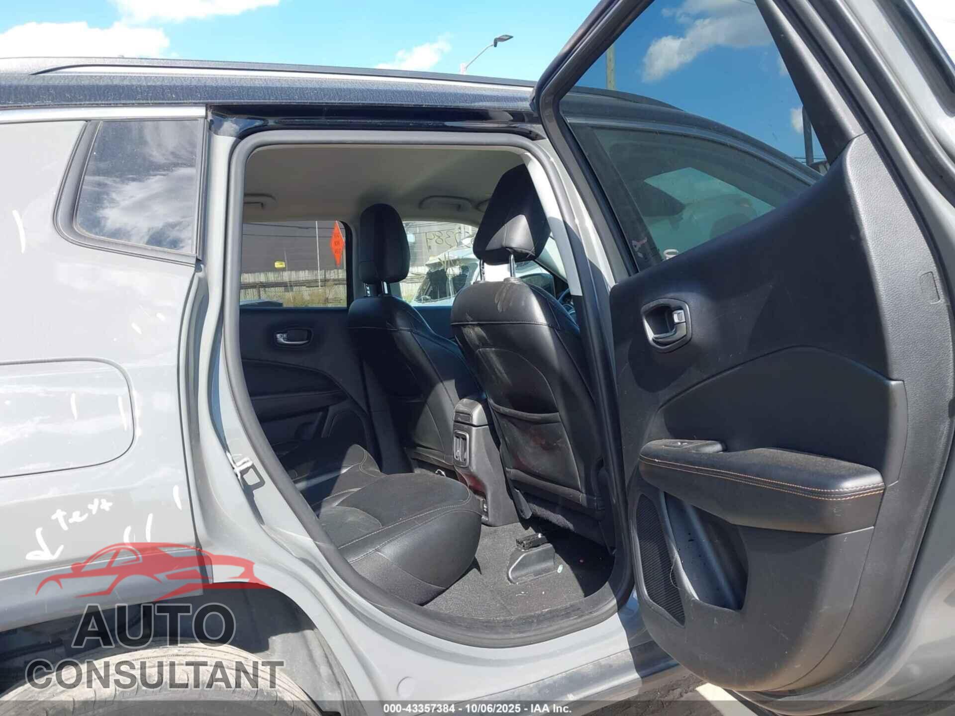 JEEP COMPASS 2020 - 3C4NJDCBXLT146257