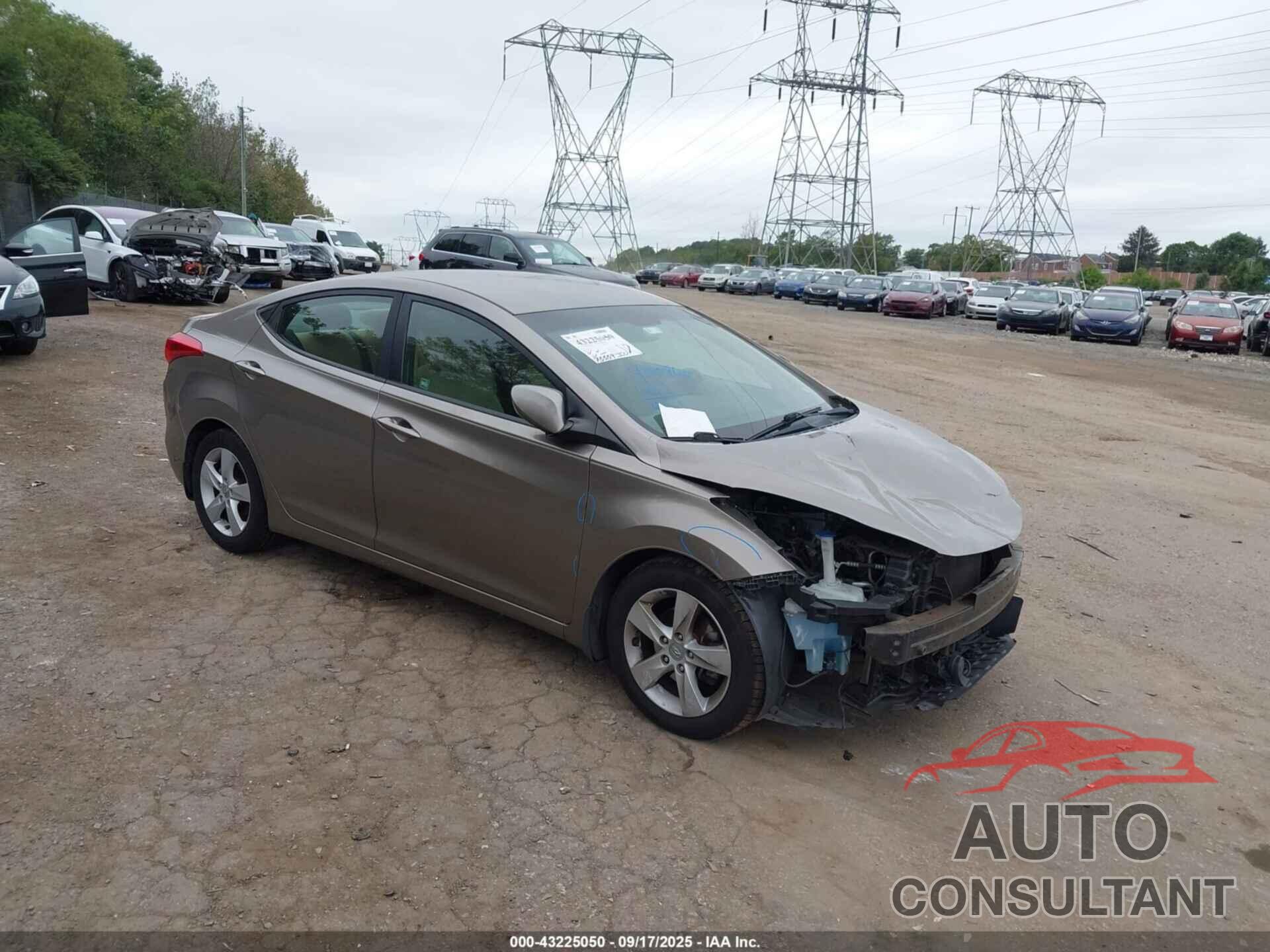HYUNDAI ELANTRA 2013 - 5NPDH4AE0DH215141