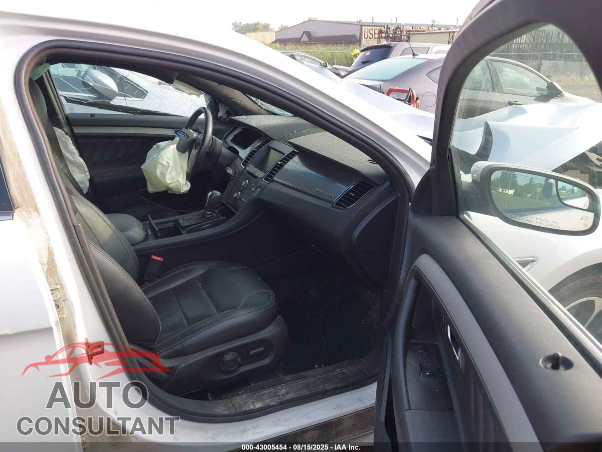 FORD TAURUS 2014 - 1FAHP2E85EG137268